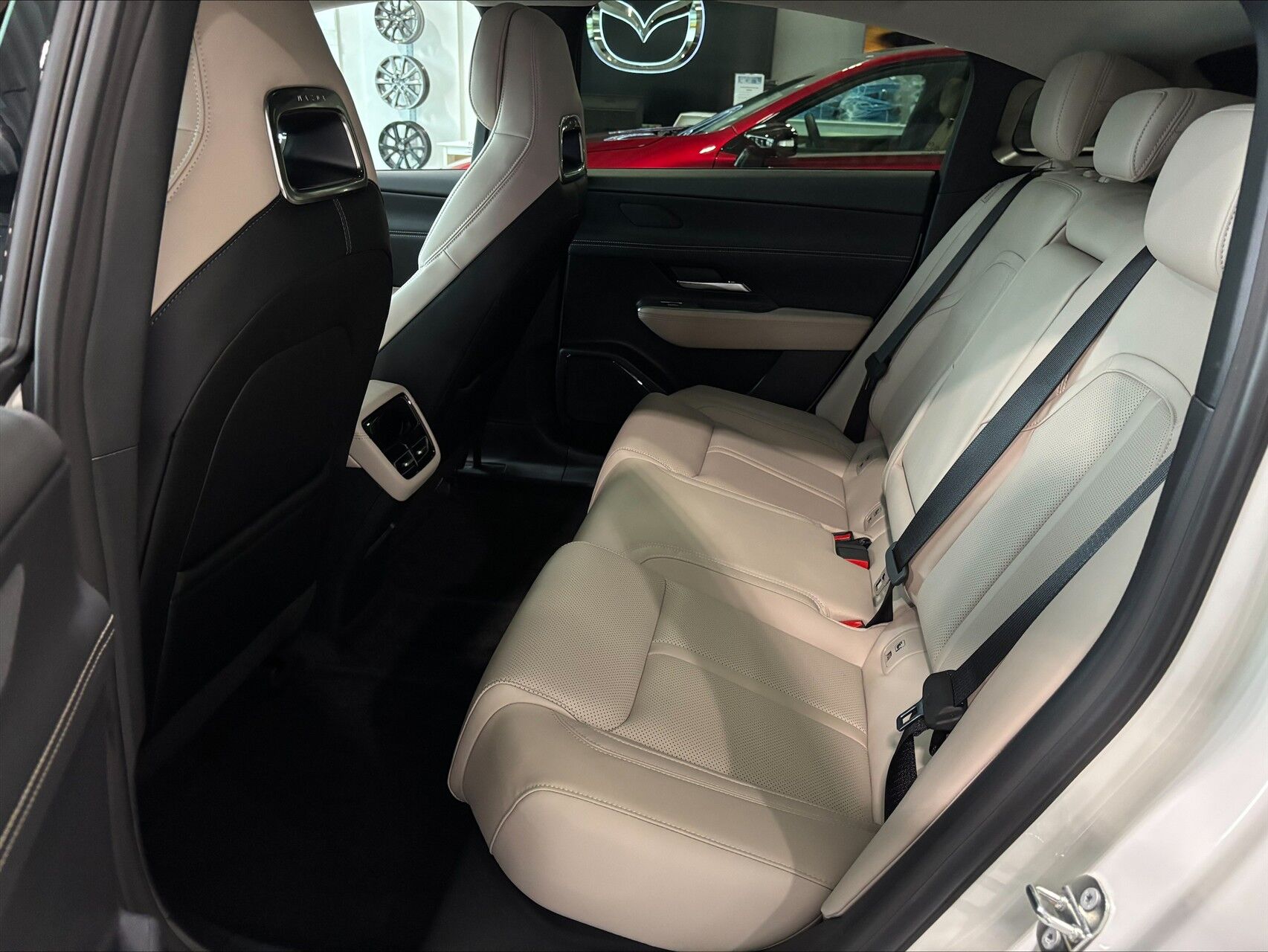 Billede af Mazda 6e EL Takumi 258HK 5d Aut.