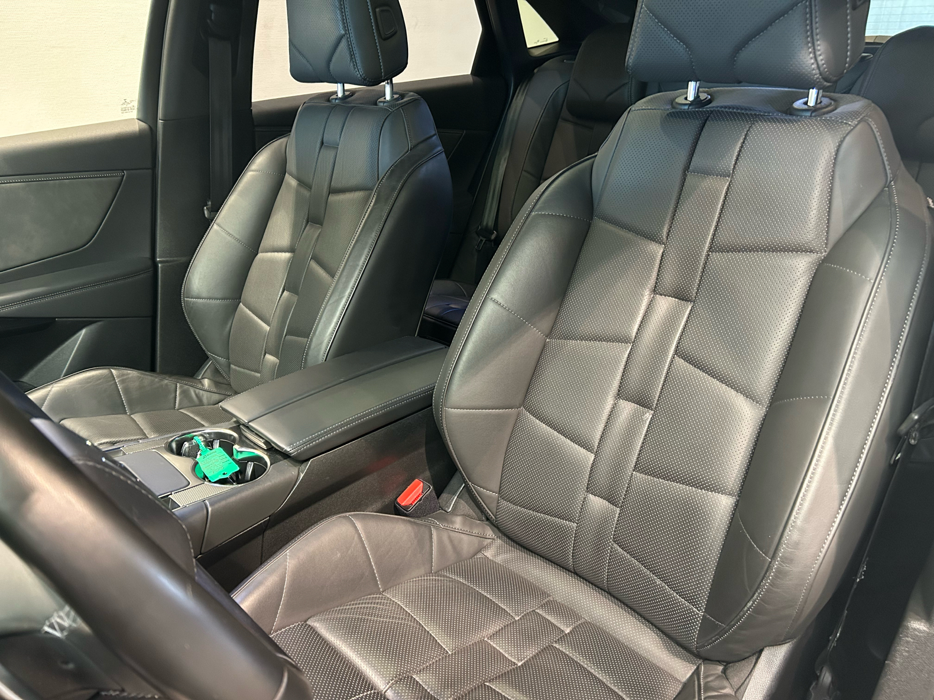 Billede af DS DS7 Crossback 1,6 E-Tense  Plugin-hybrid Elegance AWD EAT8 300HK 5d 8g Aut.