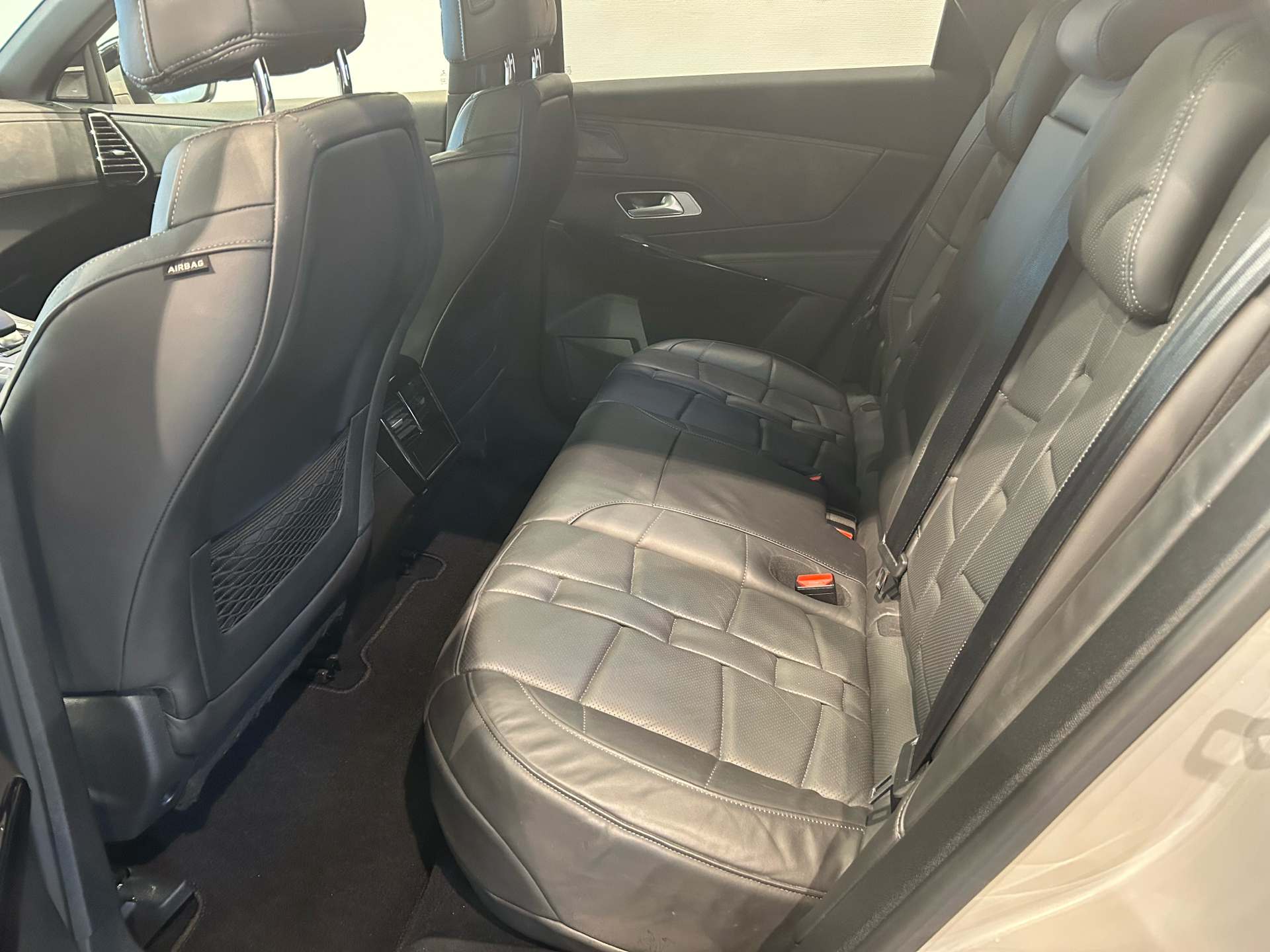 Billede af DS DS7 Crossback 1,6 E-Tense  Plugin-hybrid Elegance AWD EAT8 300HK 5d 8g Aut.