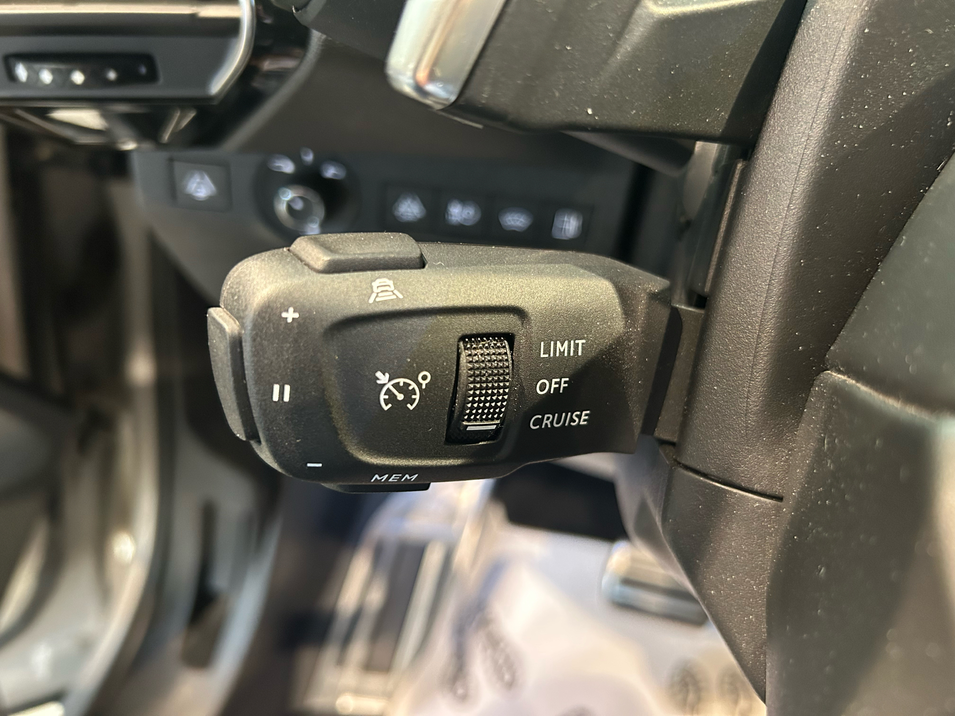 Billede af DS DS7 Crossback 1,6 E-Tense  Plugin-hybrid Elegance AWD EAT8 300HK 5d 8g Aut.