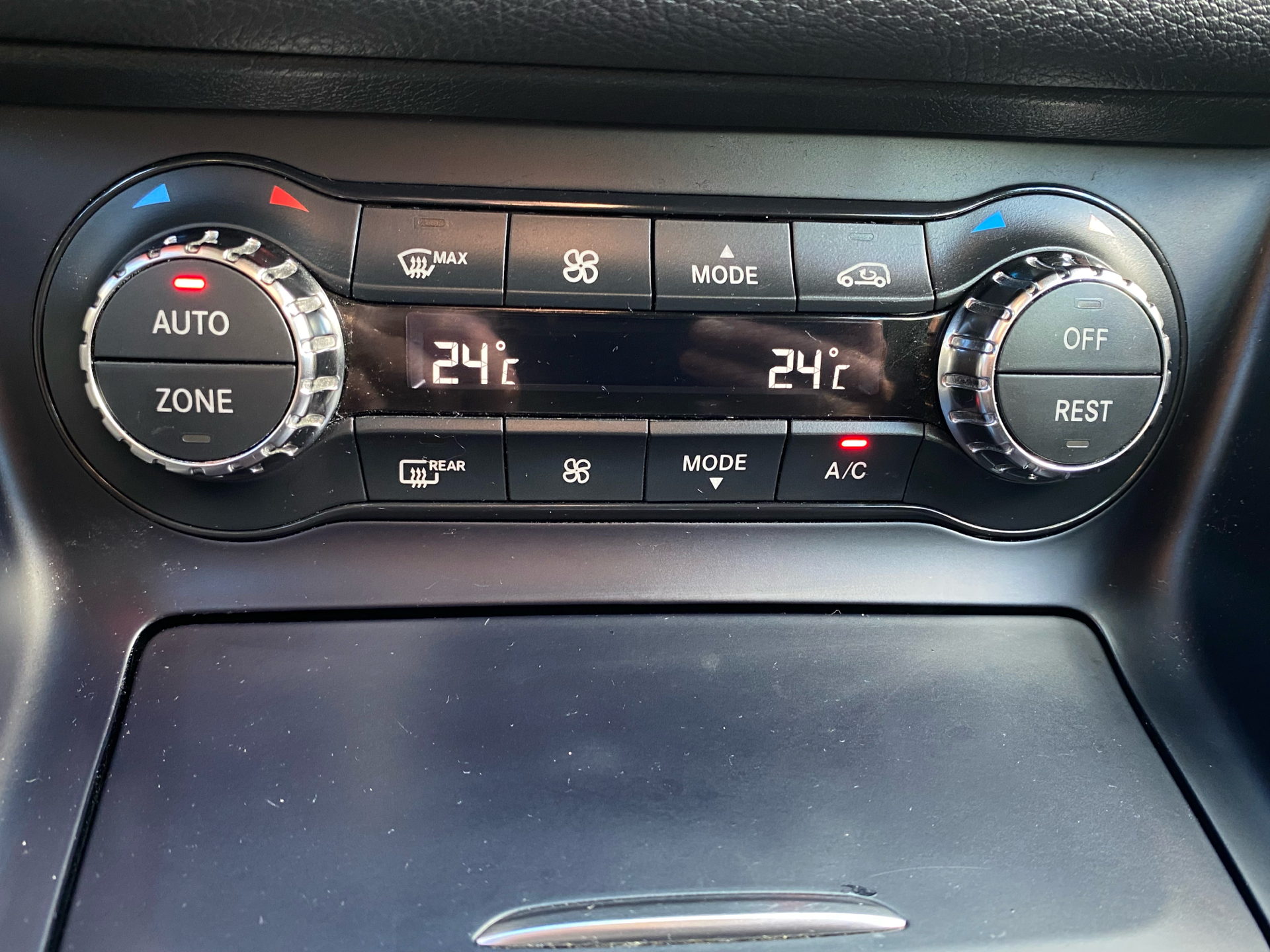 Billede af Mercedes-Benz CLA200 d Shooting Brake 2,1 CDI 7G-DCT 136HK Stc 7g Aut.