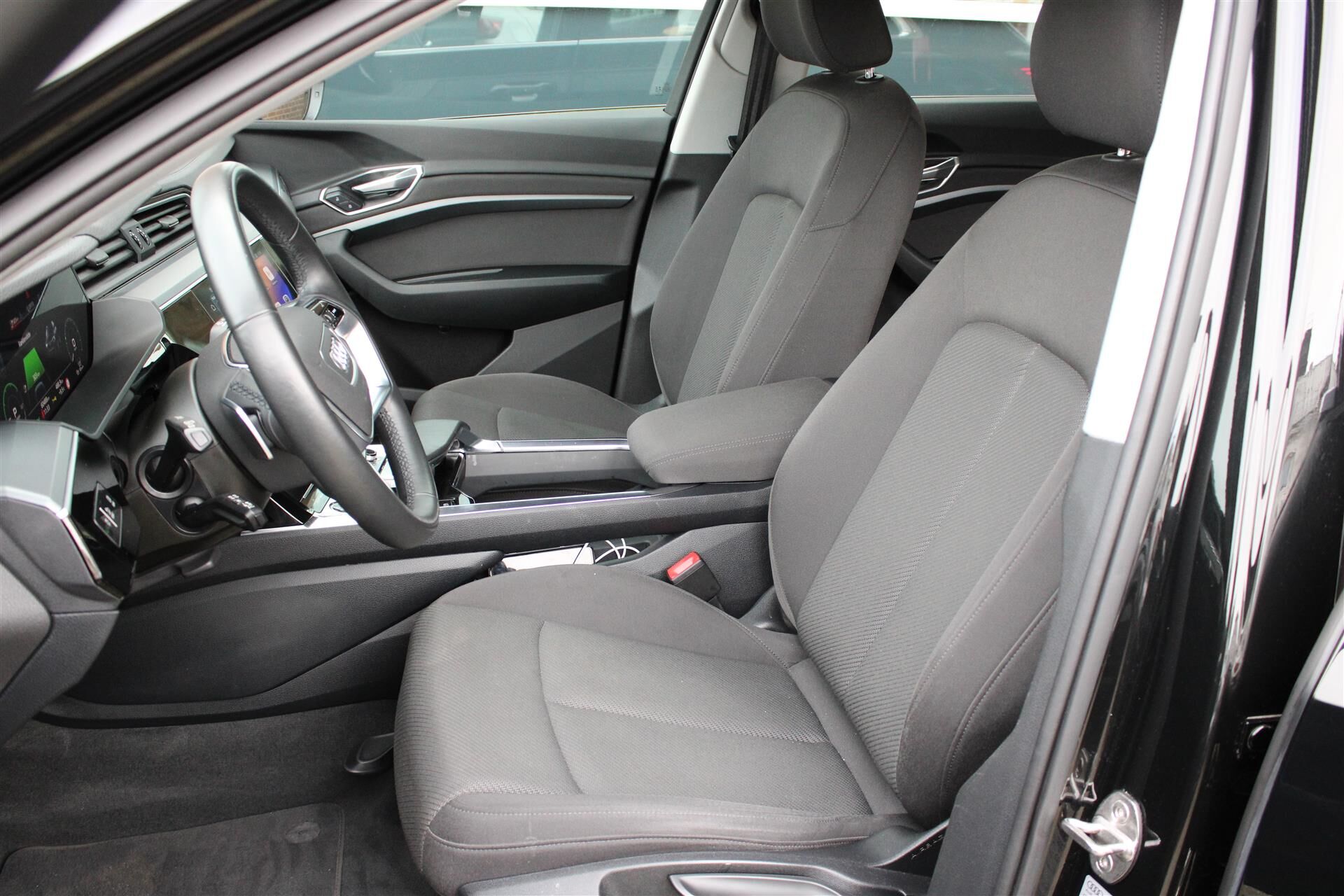 Billede af Audi E-tron 55 Prestige Quattro 408HK 5d Aut.