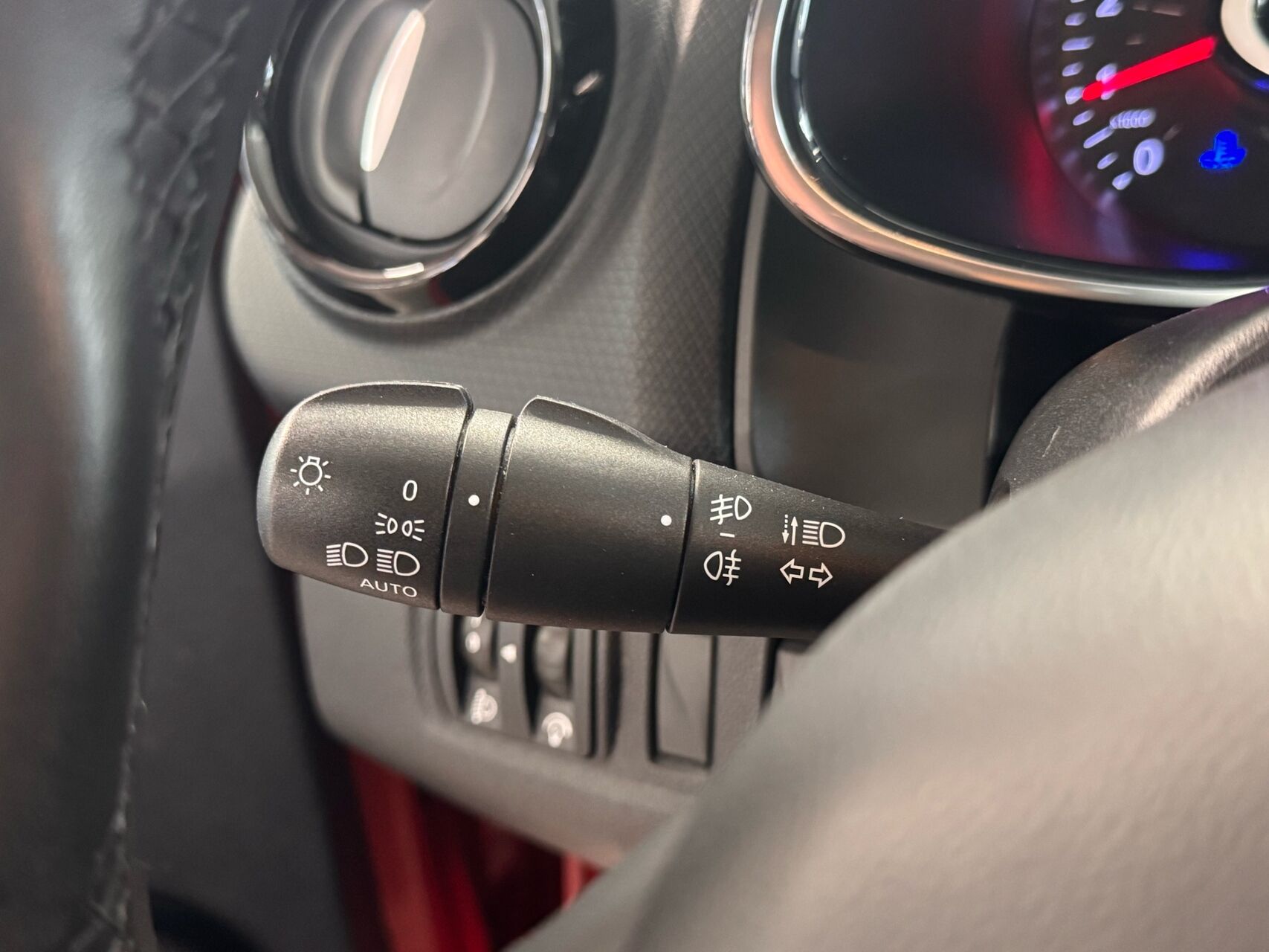 Billede af Renault Clio Sport Tourer 1,5 Energy DCI Zen 90HK Stc