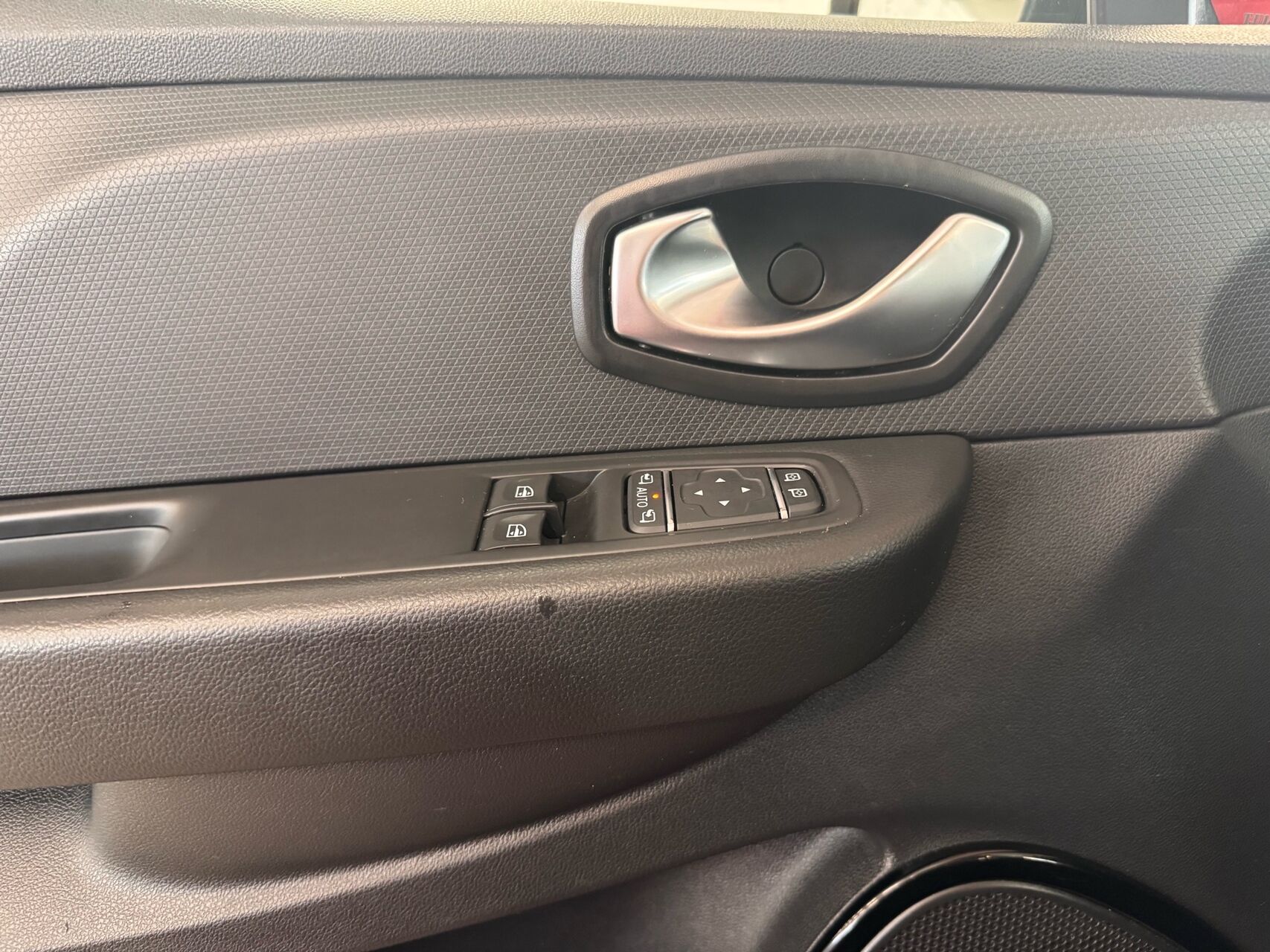 Billede af Renault Clio Sport Tourer 1,5 Energy DCI Zen 90HK Stc