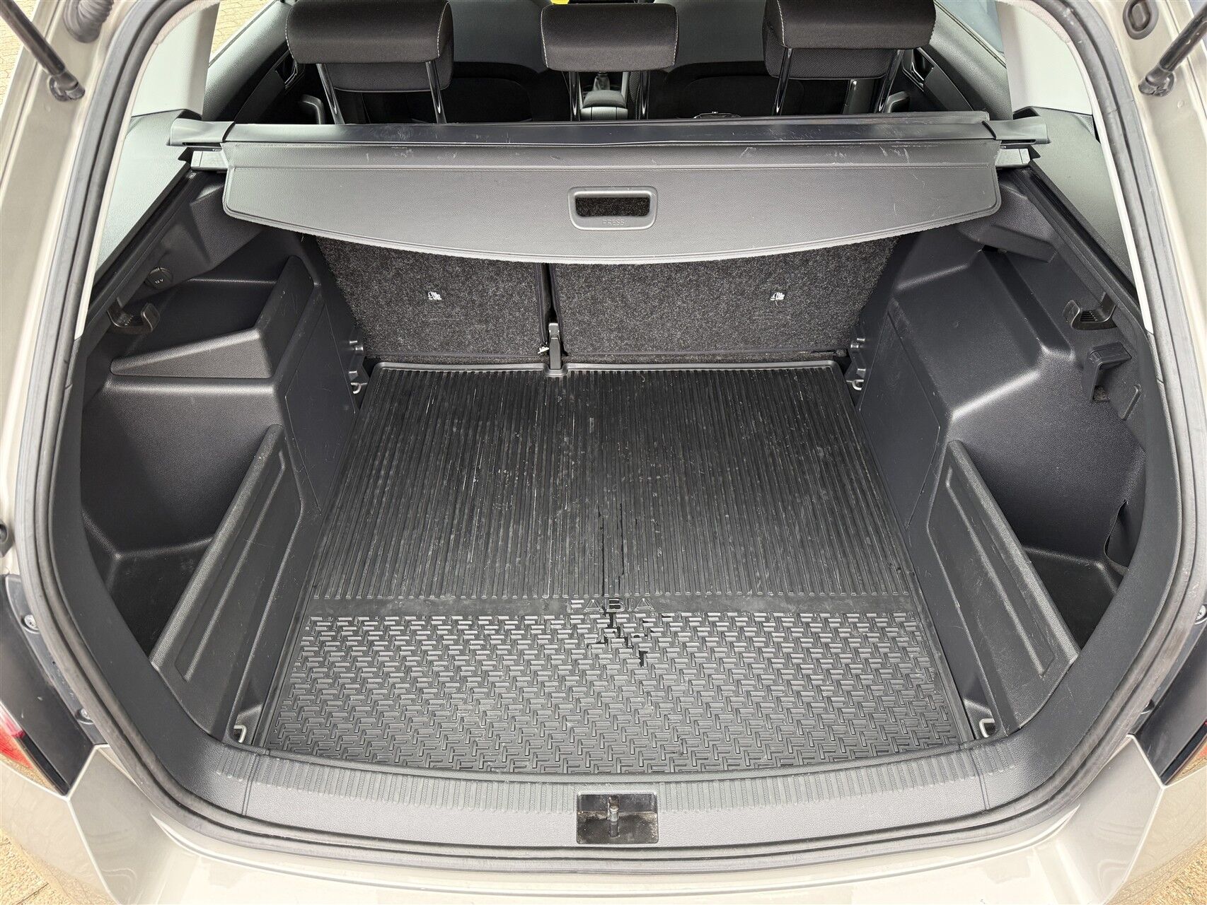 Billede af Skoda Fabia Combi 1,0 TSI Ambition DSG 110HK Stc 7g Aut.