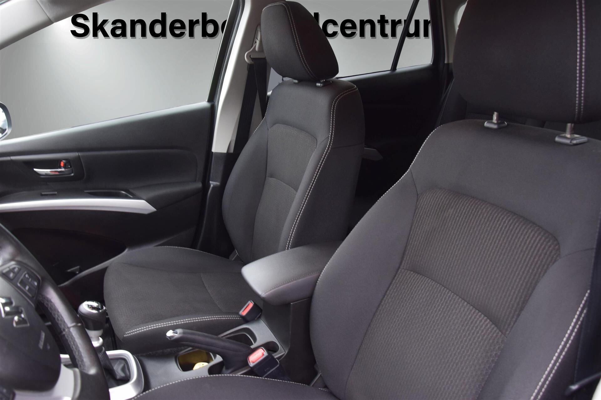Billede af Suzuki S-Cross 1,4 Boosterjet Active 140HK 5d 6g
