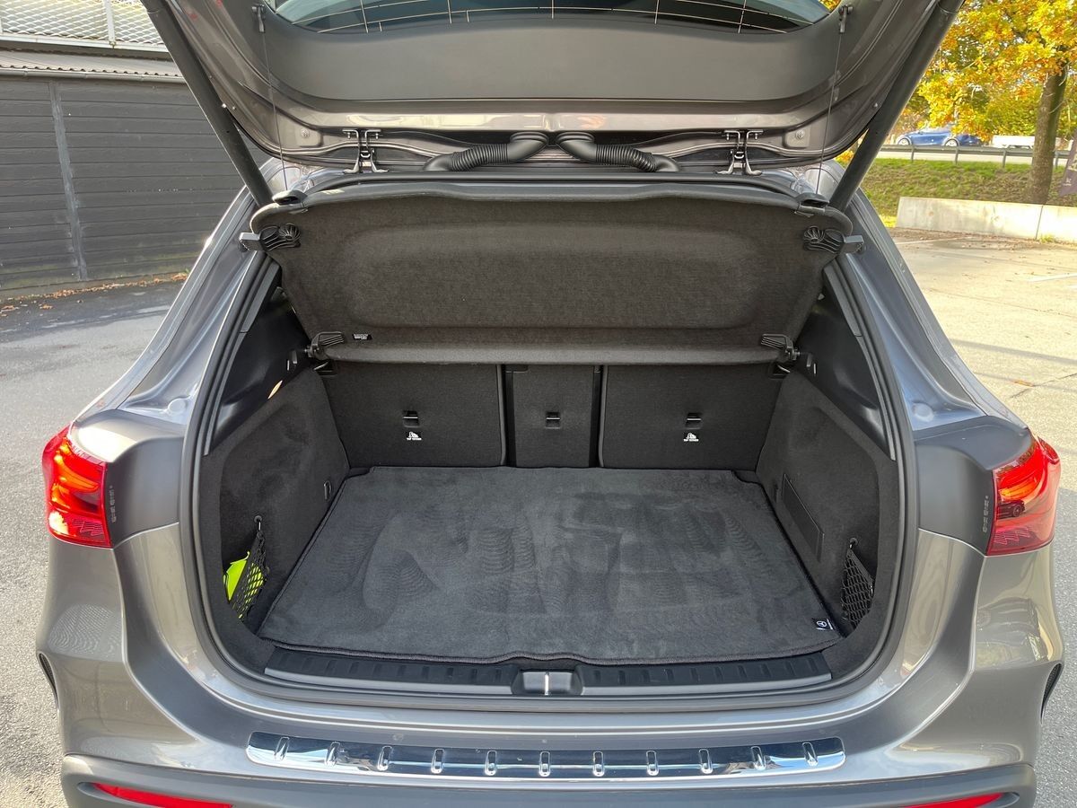 Billede af Mercedes-Benz EQA 350 EL AMG 4Matic 292HK 5d Aut.