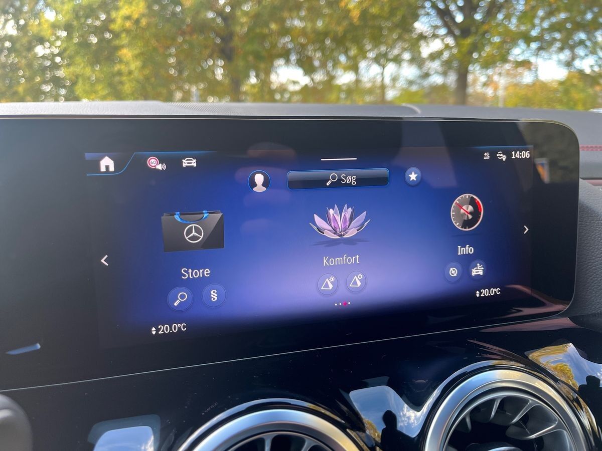 Billede af Mercedes-Benz EQA 350 EL AMG 4Matic 292HK 5d Aut.