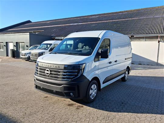 Nissan Interstar L2H2 EL Tekna 141HK Van Aut.