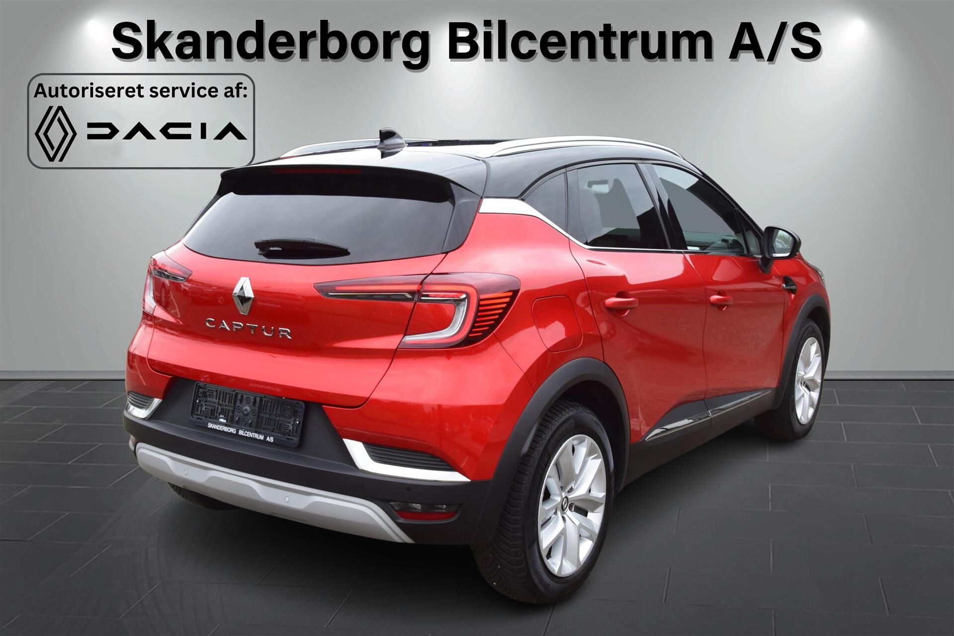 Billede af Renault Captur 1,3 TCE  Mild hybrid Intens EDC 140HK 5d 7g Aut.