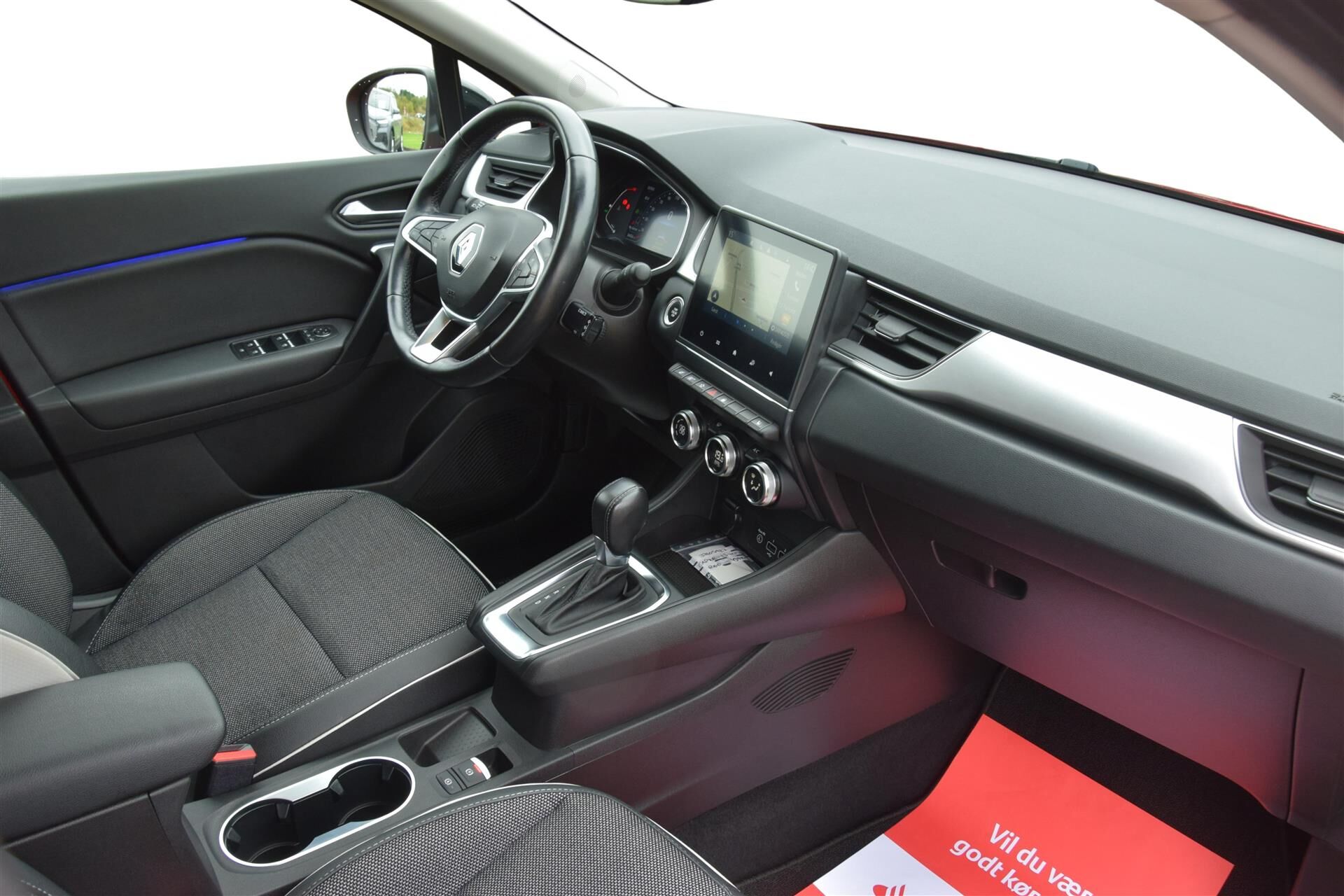 Billede af Renault Captur 1,3 TCE  Mild hybrid Intens EDC 140HK 5d 7g Aut.