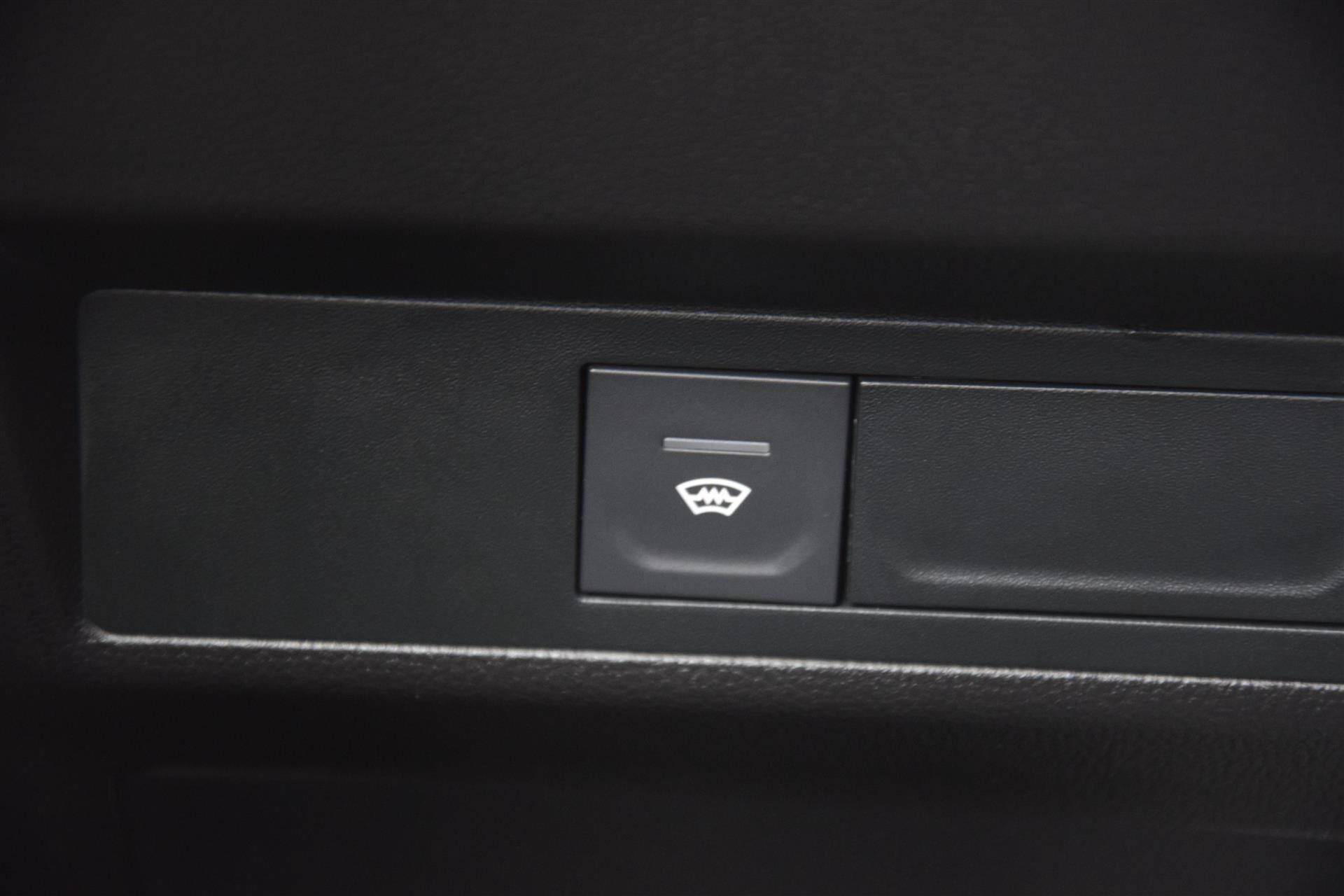 Billede af Renault Captur 1,3 TCE  Mild hybrid Intens EDC 140HK 5d 7g Aut.