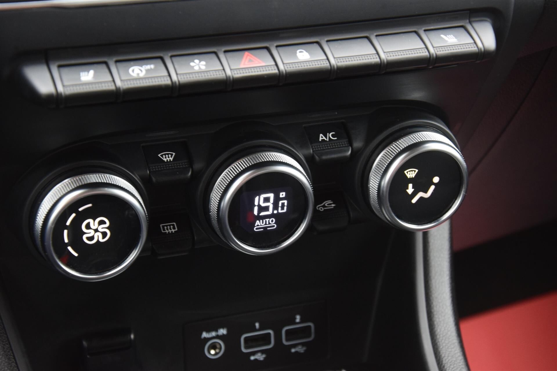 Billede af Renault Captur 1,3 TCE  Mild hybrid Intens EDC 140HK 5d 7g Aut.