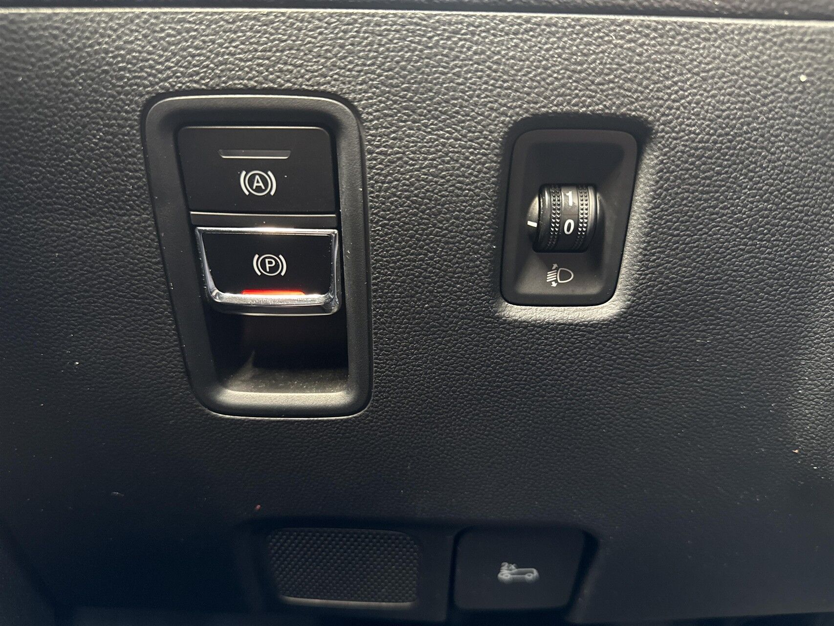 Billede af MG Marvel R EL Luxury 180HK 5d Aut.