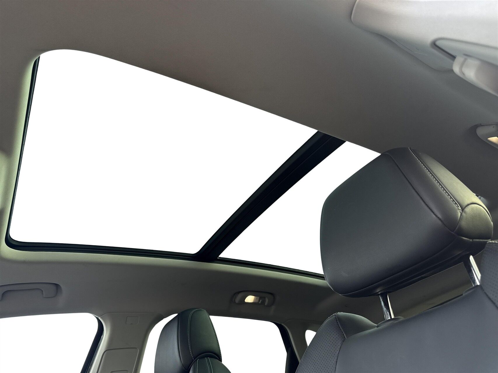 Billede af MG Marvel R EL Luxury 180HK 5d Aut.