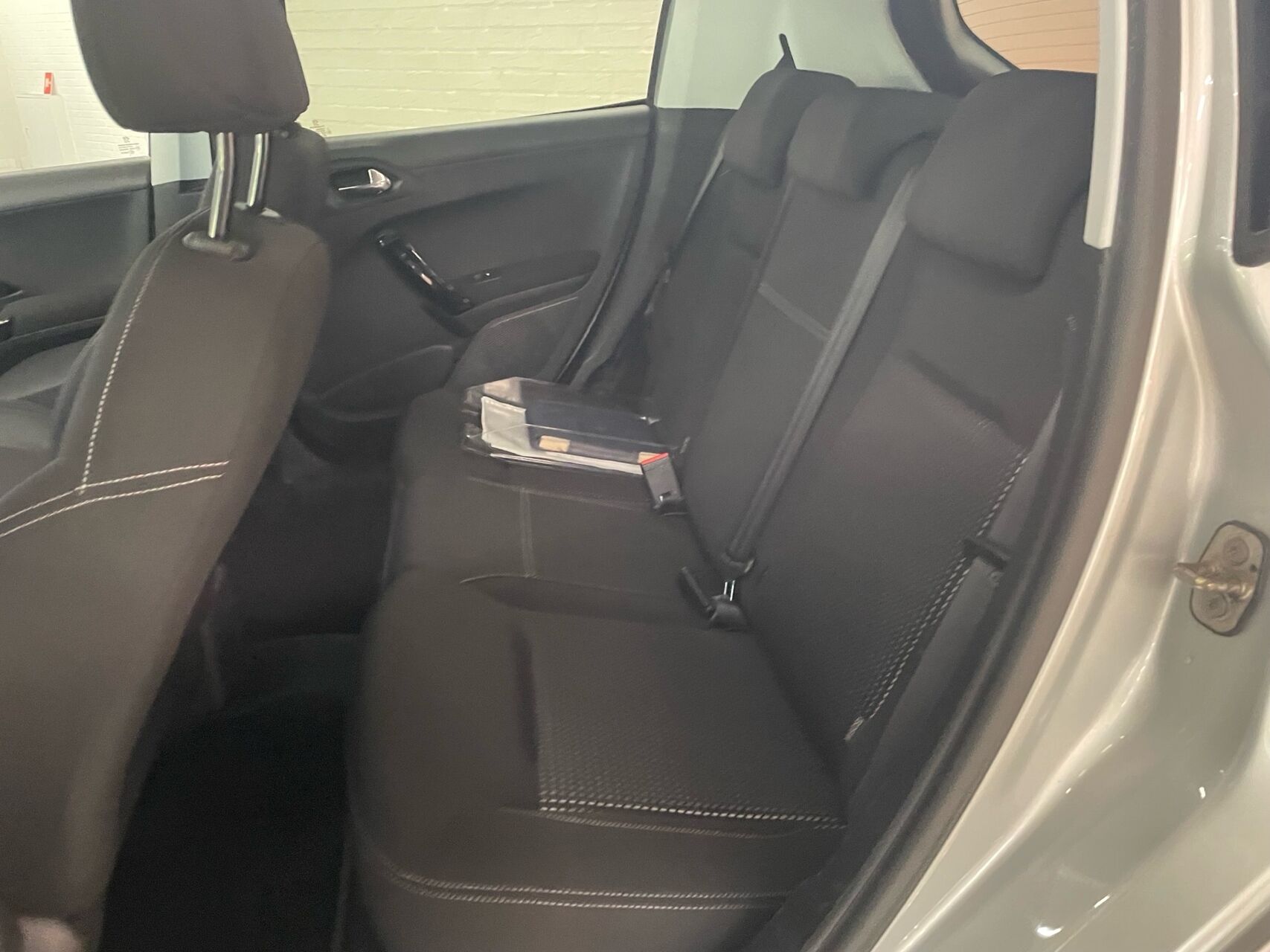 Billede af Peugeot 208 1,6 BlueHDi Desire Sky 100HK 5d