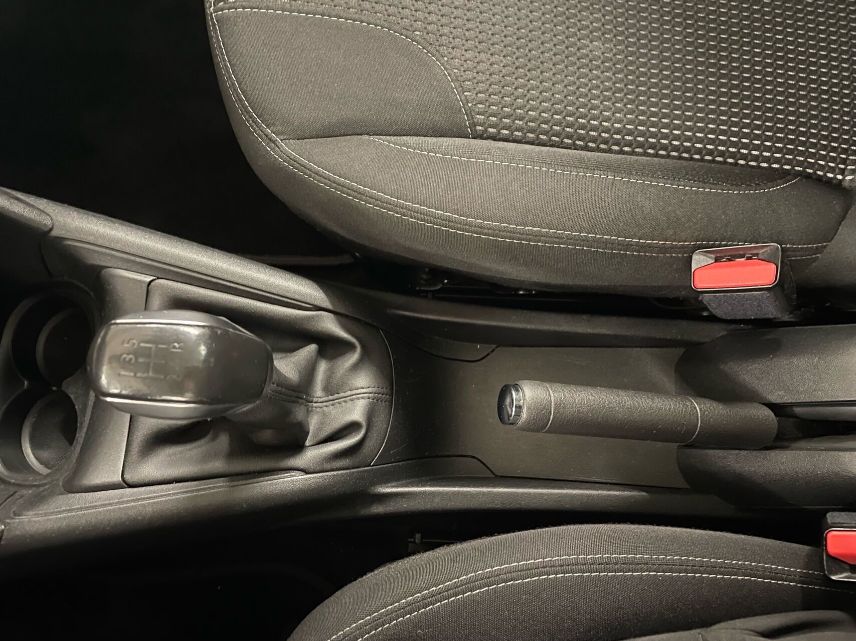 Billede af Peugeot 208 1,6 BlueHDi Desire Sky 100HK 5d