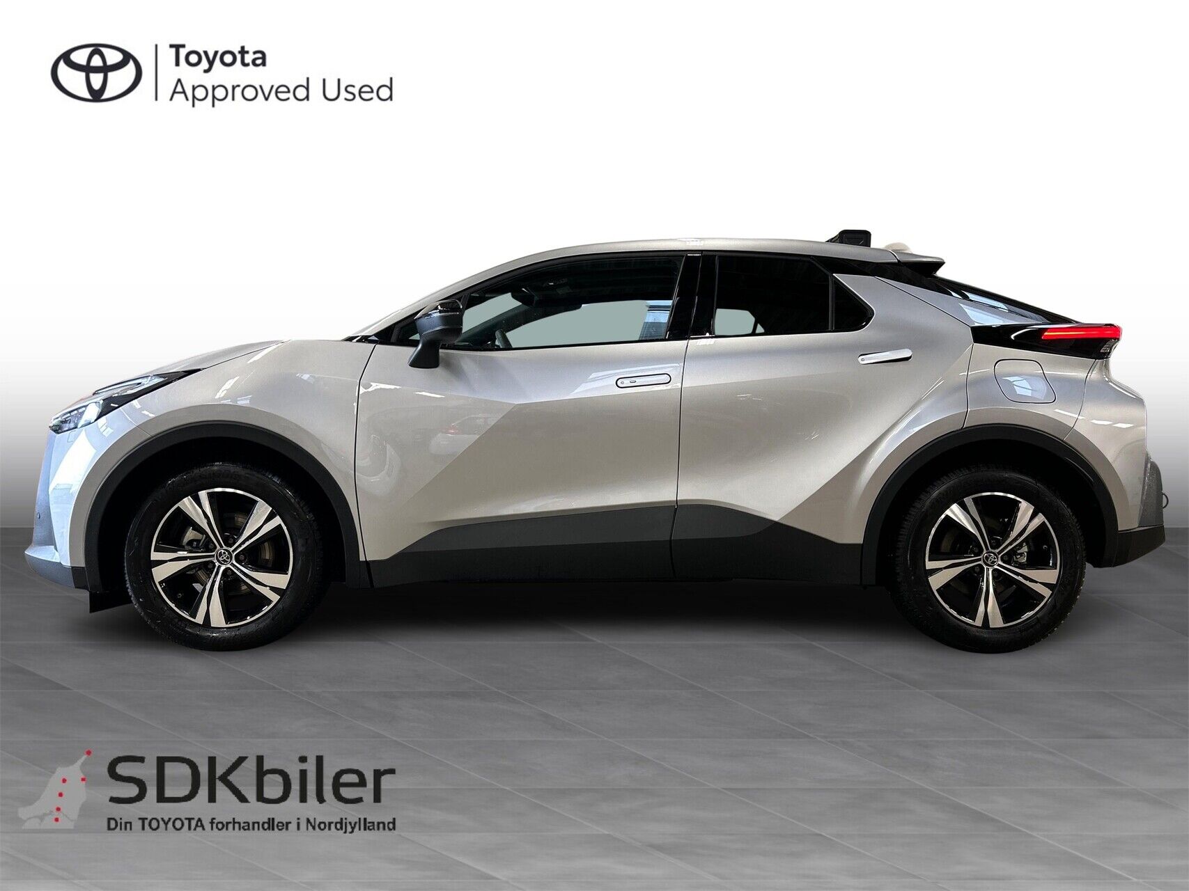 Billede af Toyota C-HR 1,8 Hybrid Style Smart Multidrive S 140HK 5d 6g Aut.
