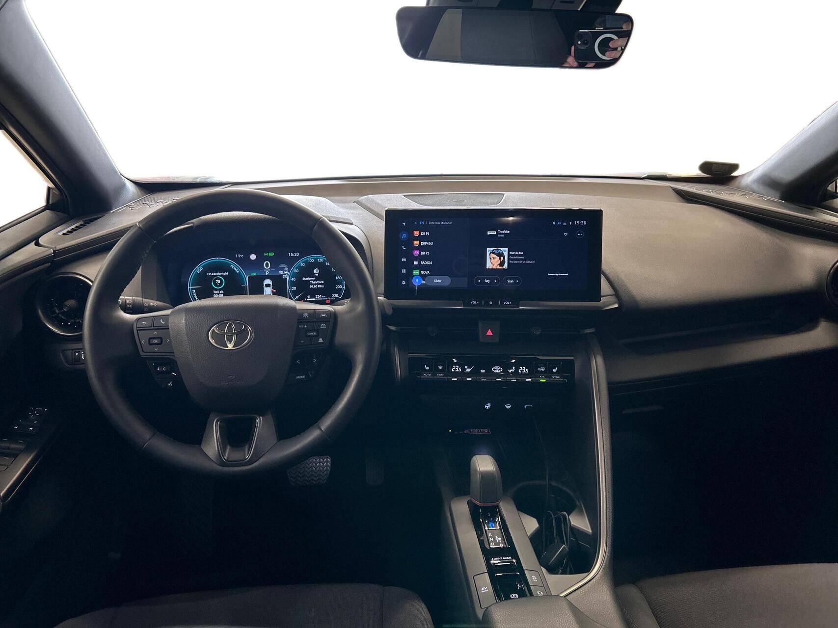 Billede af Toyota C-HR 1,8 Hybrid Style Smart Multidrive S 140HK 5d 6g Aut.