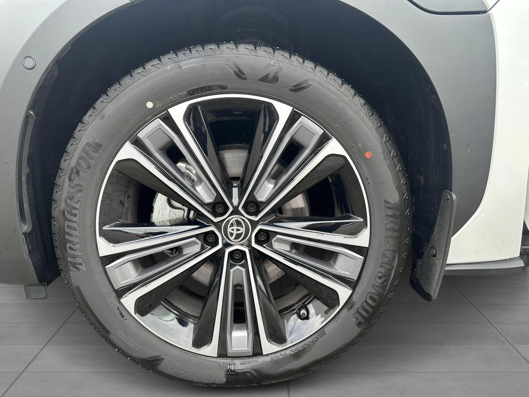 Billede af Toyota BZ4X EL Executive Premium 204HK 5d Aut.