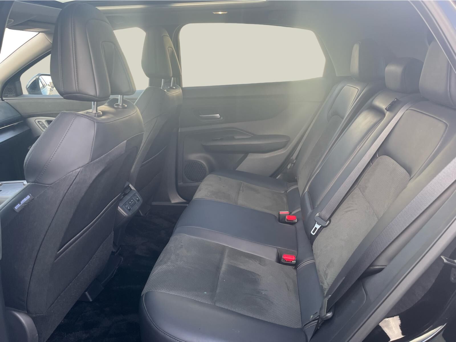 Billede af Nissan Ariya EL Evolve e-4orce 301HK 5d Aut.