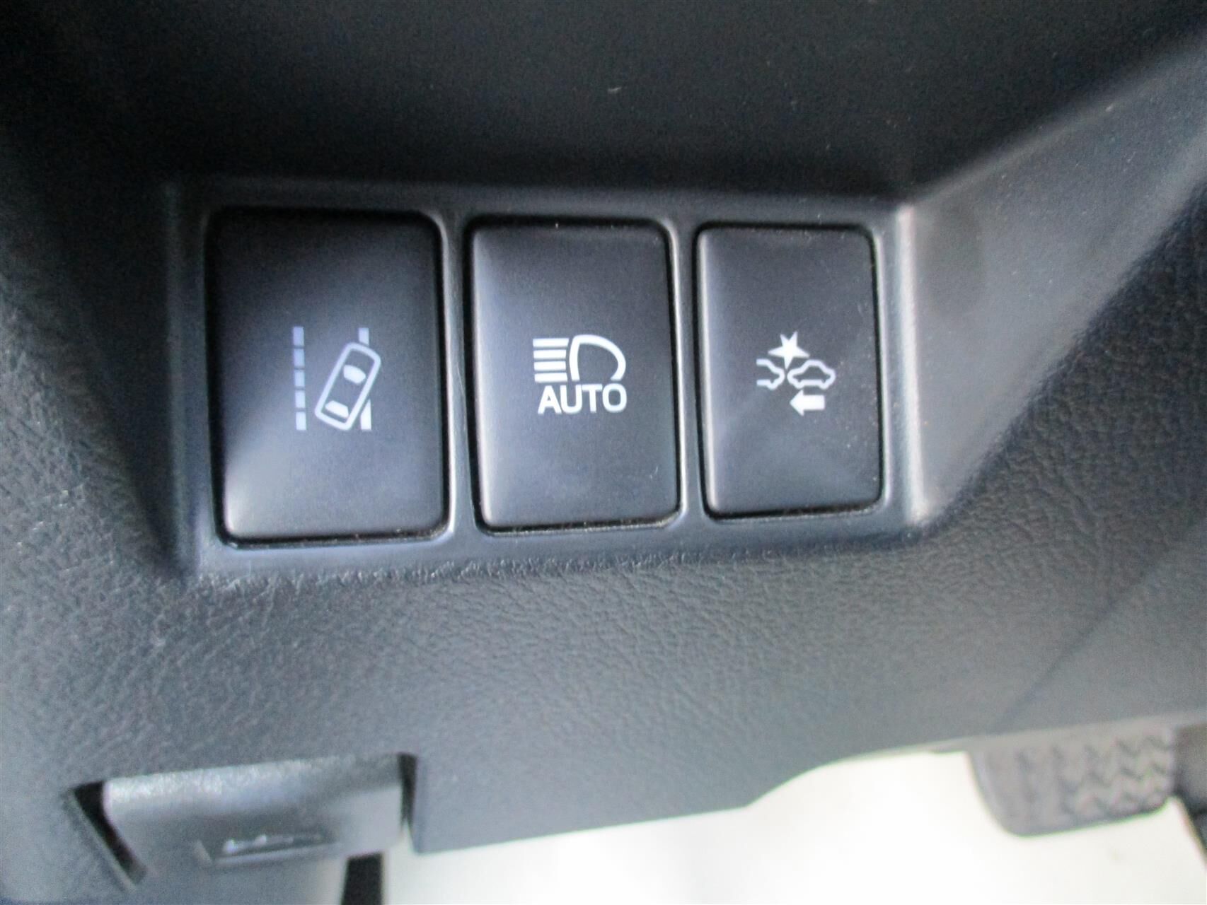 Billede af Toyota Yaris 1,5 Hybrid H2 Premium E-CVT 100HK 5d Trinl. Gear