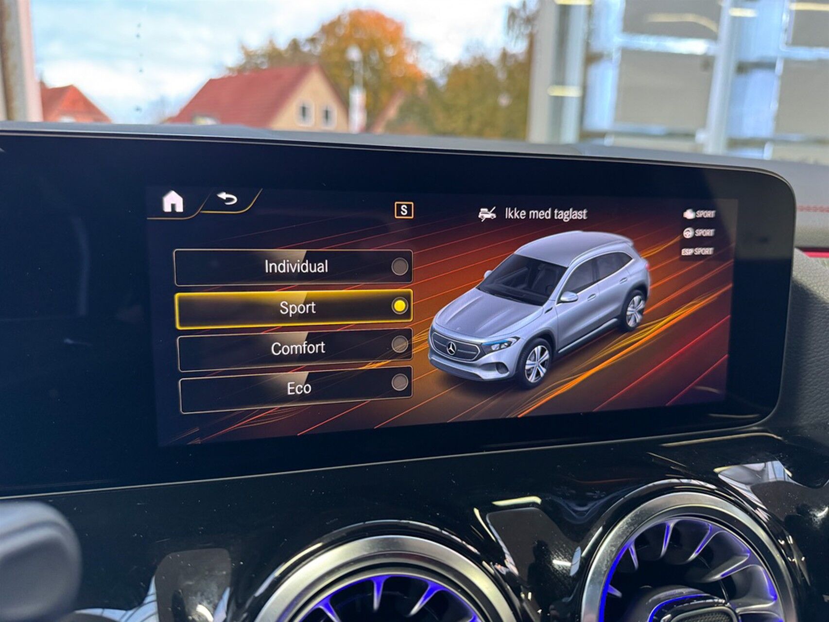 Billede af Mercedes-Benz EQA 250+ EL AMG Edition 190HK 5d Aut.