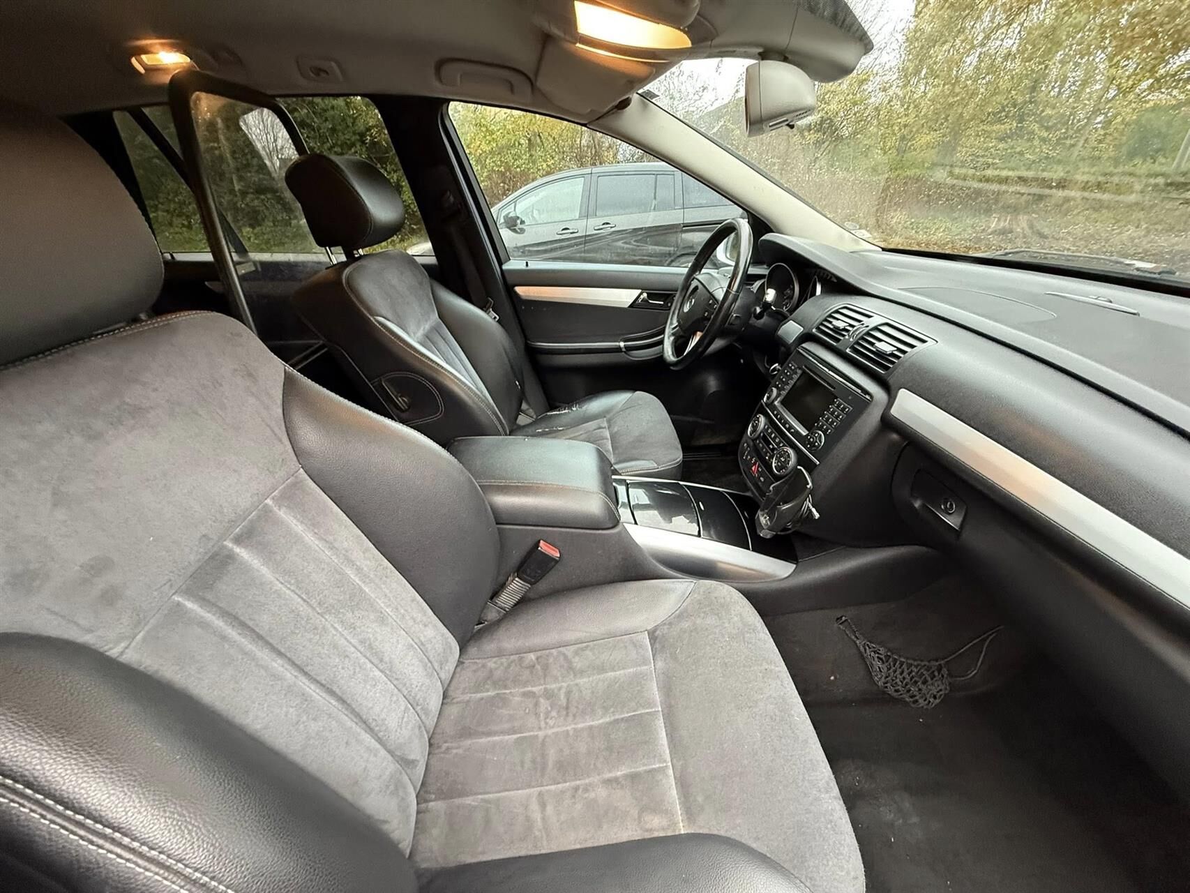 Billede af Mercedes-Benz R320 d 3,0 CDI 4Matic 224HK Van Aut.