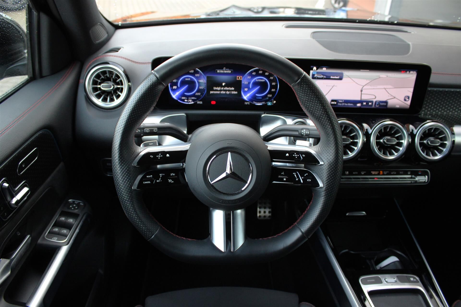 Billede af Mercedes-Benz EQB 250+ EL AMG Advance 190HK 5d Aut.