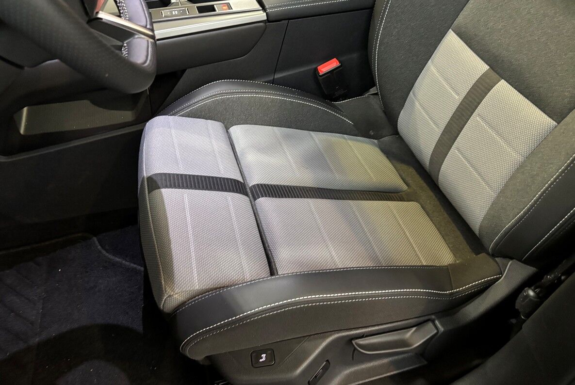 Billede af Opel Grandland EL GS Sky 213HK 5d Aut.