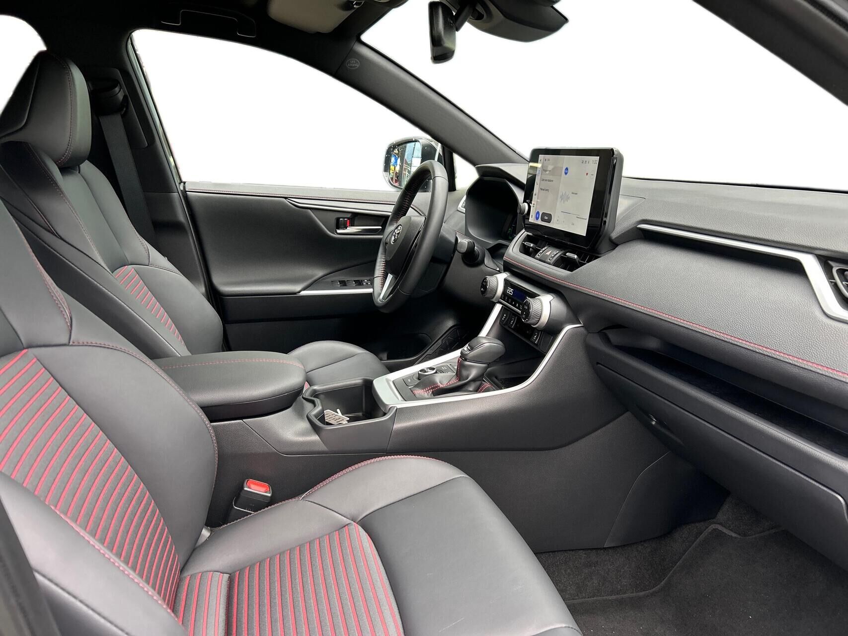 Billede af Toyota RAV4 Plug-in 2,5 Plugin-hybrid Active Comfort AWD 306HK 5d 6g Aut.