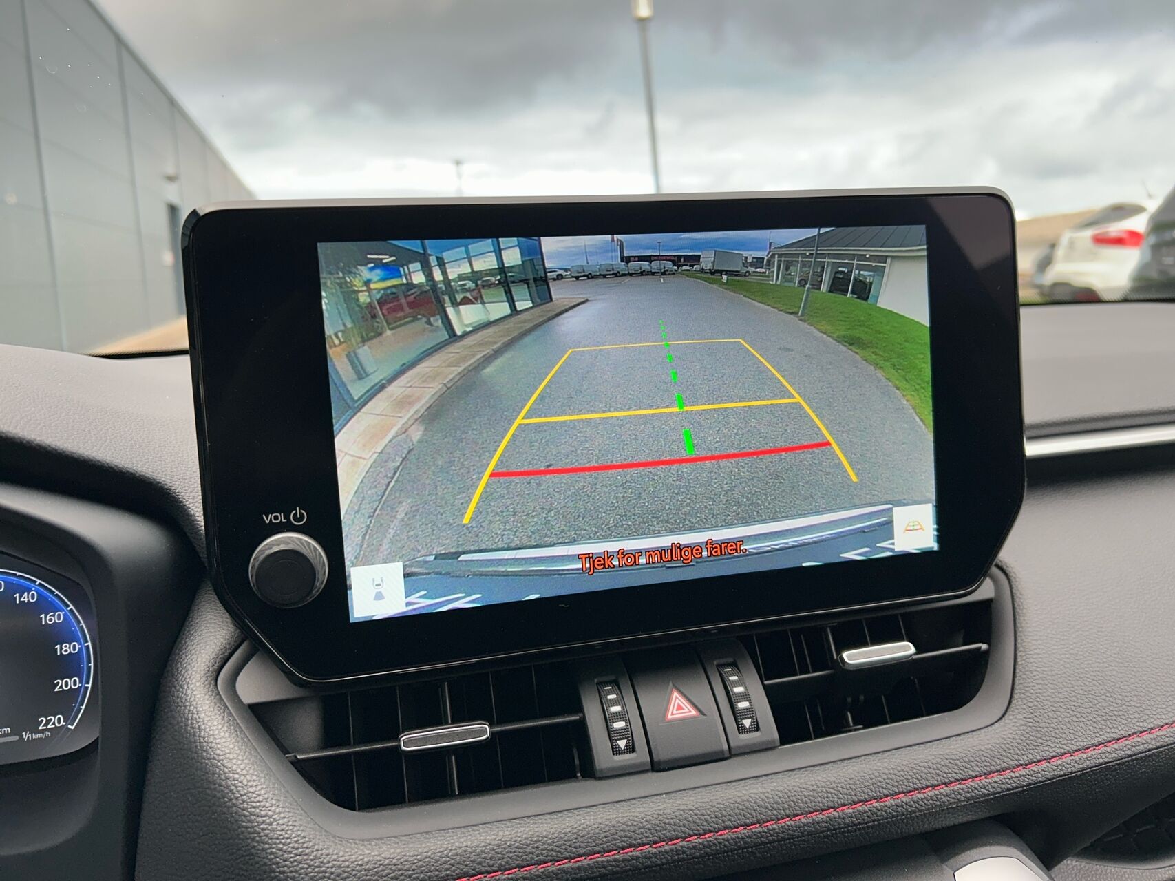 Billede af Toyota RAV4 Plug-in 2,5 Plugin-hybrid Active Comfort AWD 306HK 5d 6g Aut.