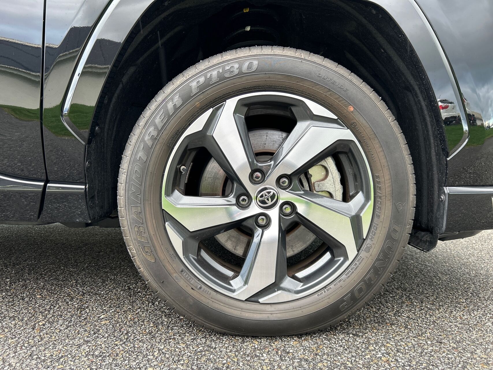 Billede af Toyota RAV4 Plug-in 2,5 Plugin-hybrid Active Comfort AWD 306HK 5d 6g Aut.