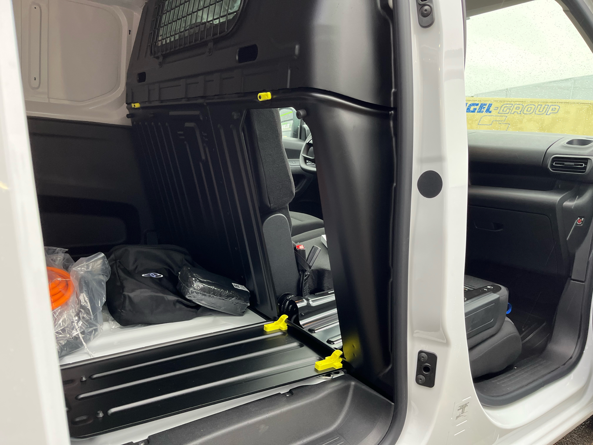 Billede af Toyota Proace City Electric Medium EL Comfort 1 Skydedør 136HK Van Aut.