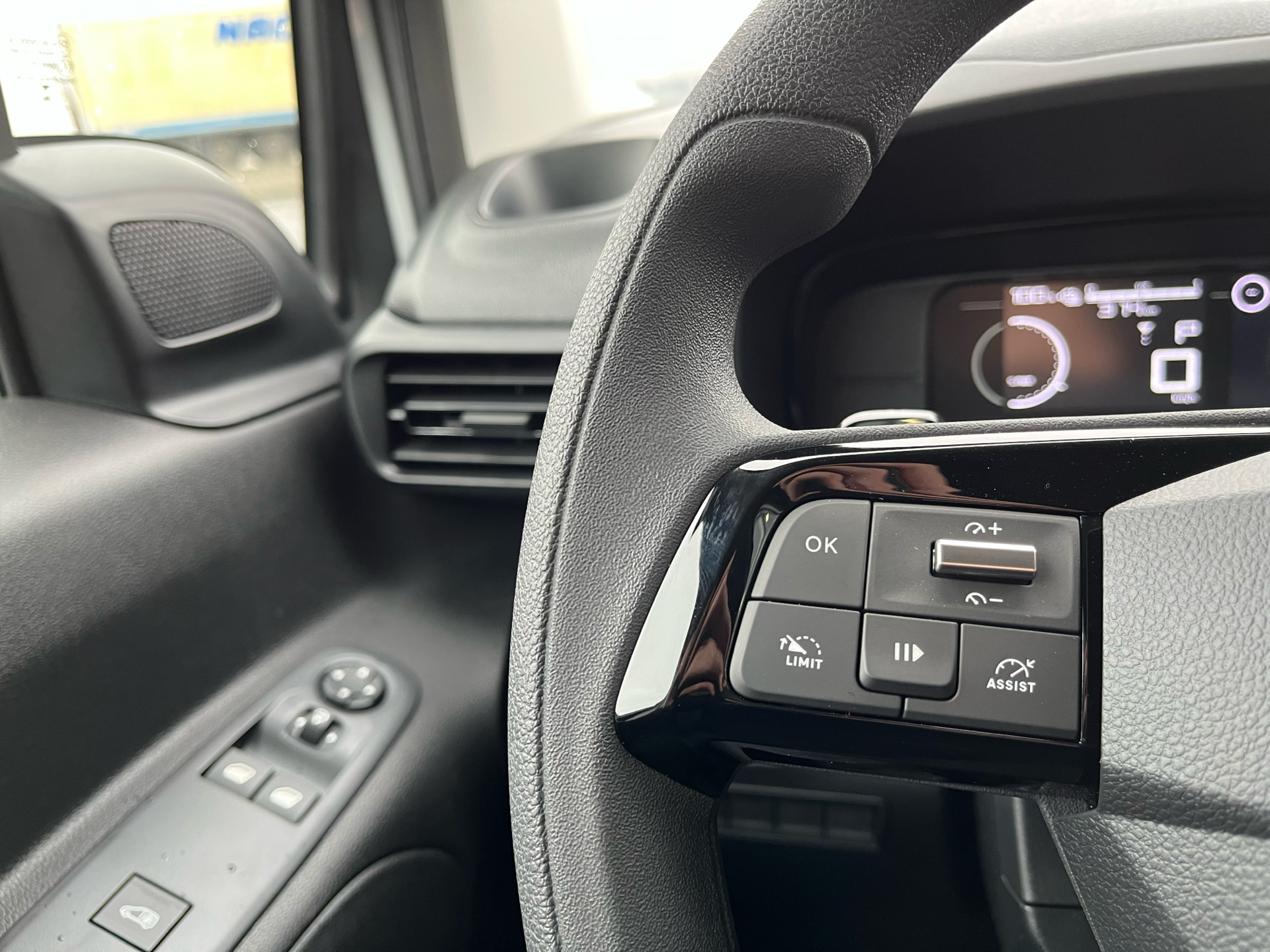 Billede af Toyota Proace City Electric Medium EL Comfort 1 Skydedør 136HK Van Aut.