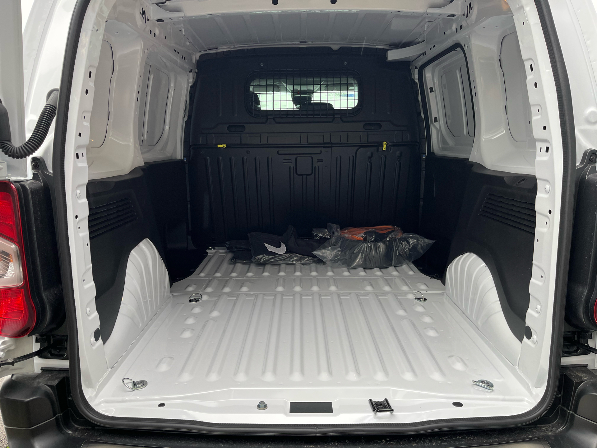 Billede af Toyota Proace City Electric Medium EL Comfort 1 Skydedør 136HK Van Aut.