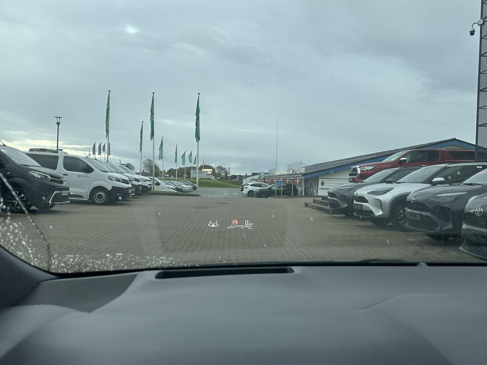 Billede af Toyota Corolla 2,0 Hybrid H3 Premium E-CVT 180HK 5d 6g Aut.