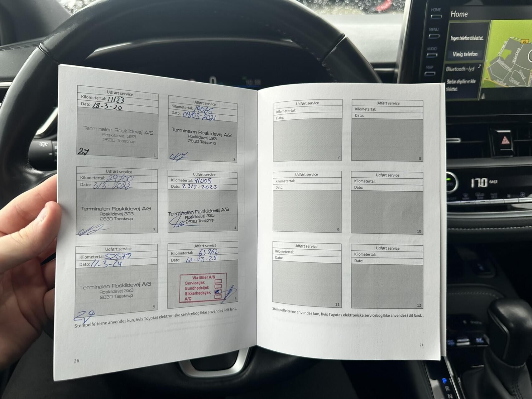 Billede af Toyota Corolla 2,0 Hybrid H3 Premium E-CVT 180HK 5d 6g Aut.