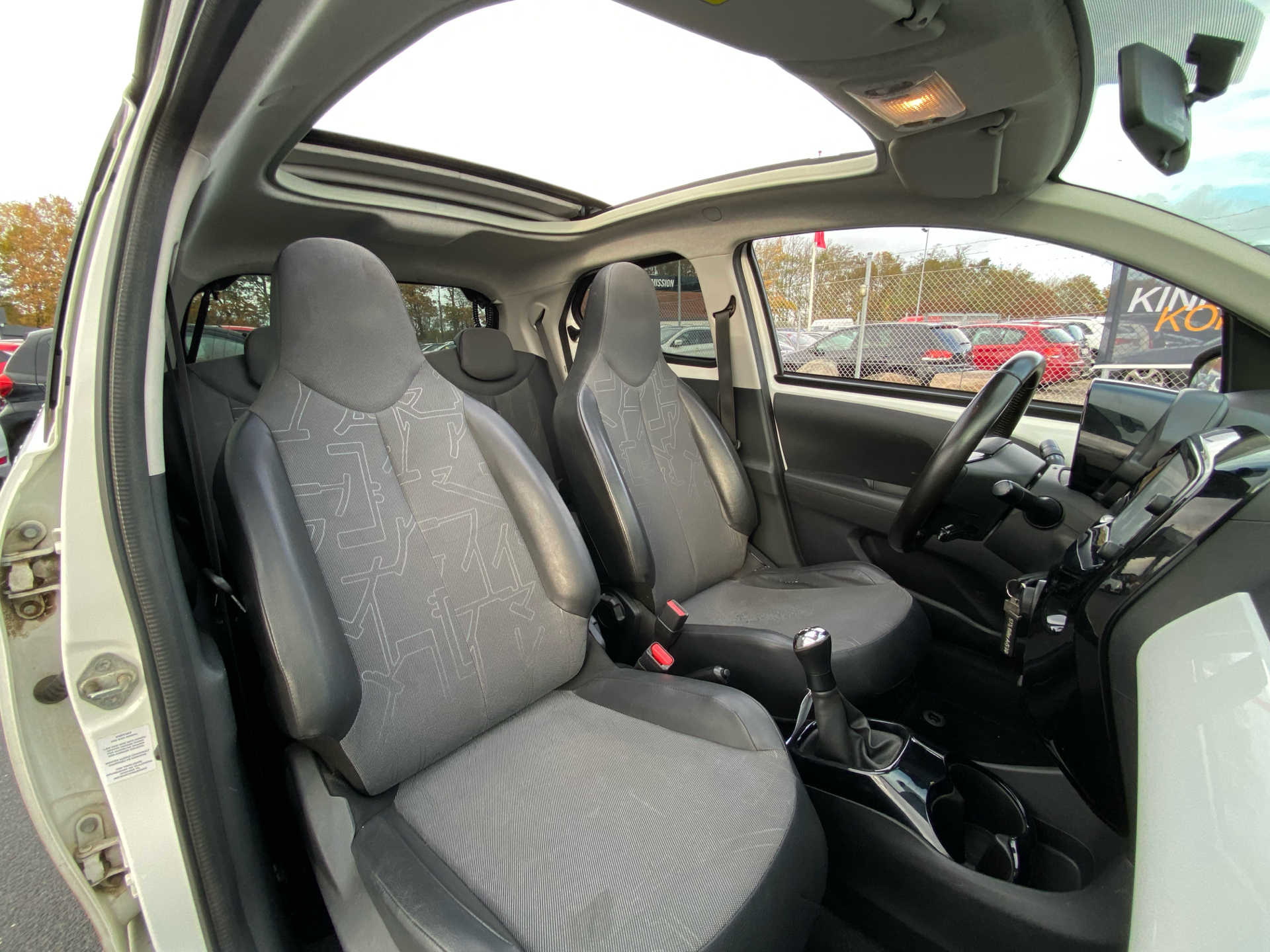 Billede af Toyota Aygo 1,0 VVT-I X-Wave Sky 69HK 5d