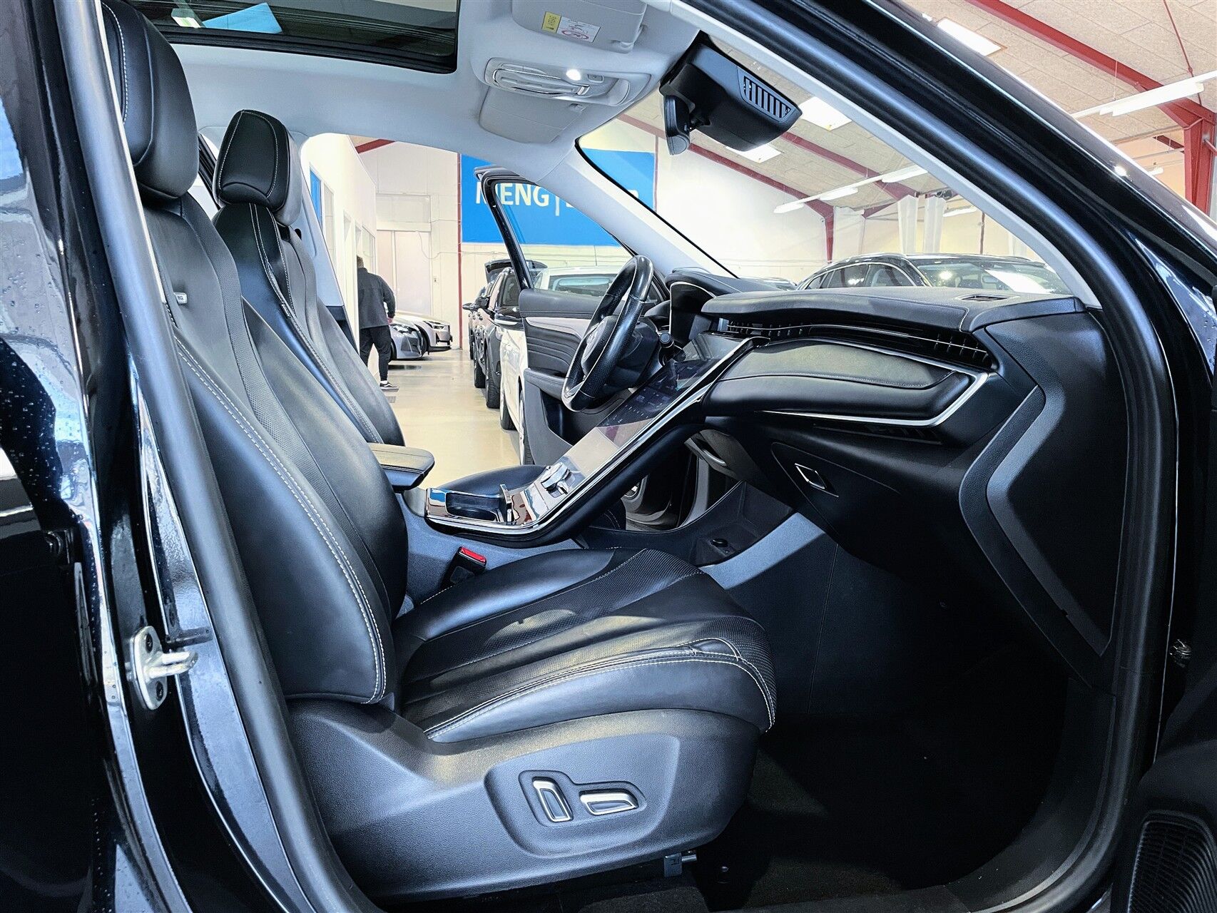 Billede af MG Marvel R EL Performance 4x4 288HK 5d Aut.