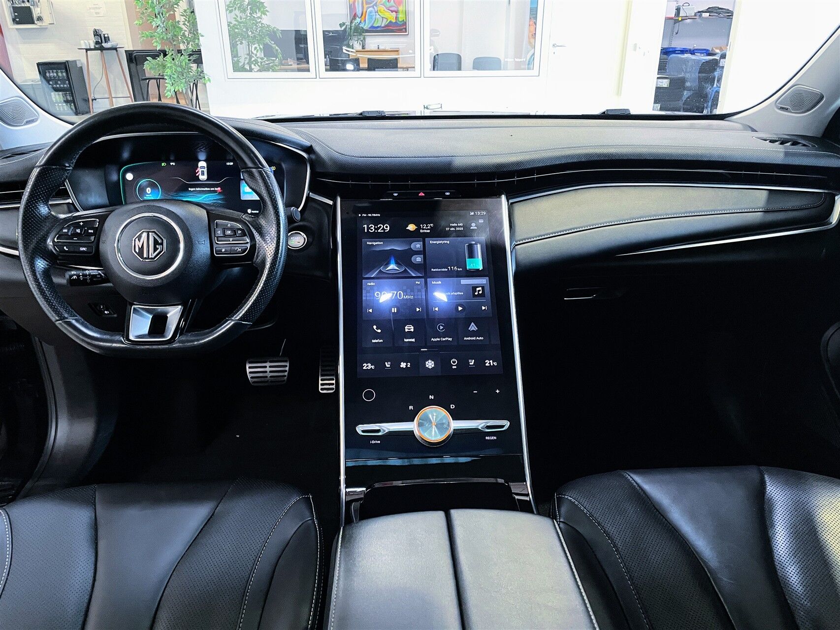 Billede af MG Marvel R EL Performance 4x4 288HK 5d Aut.