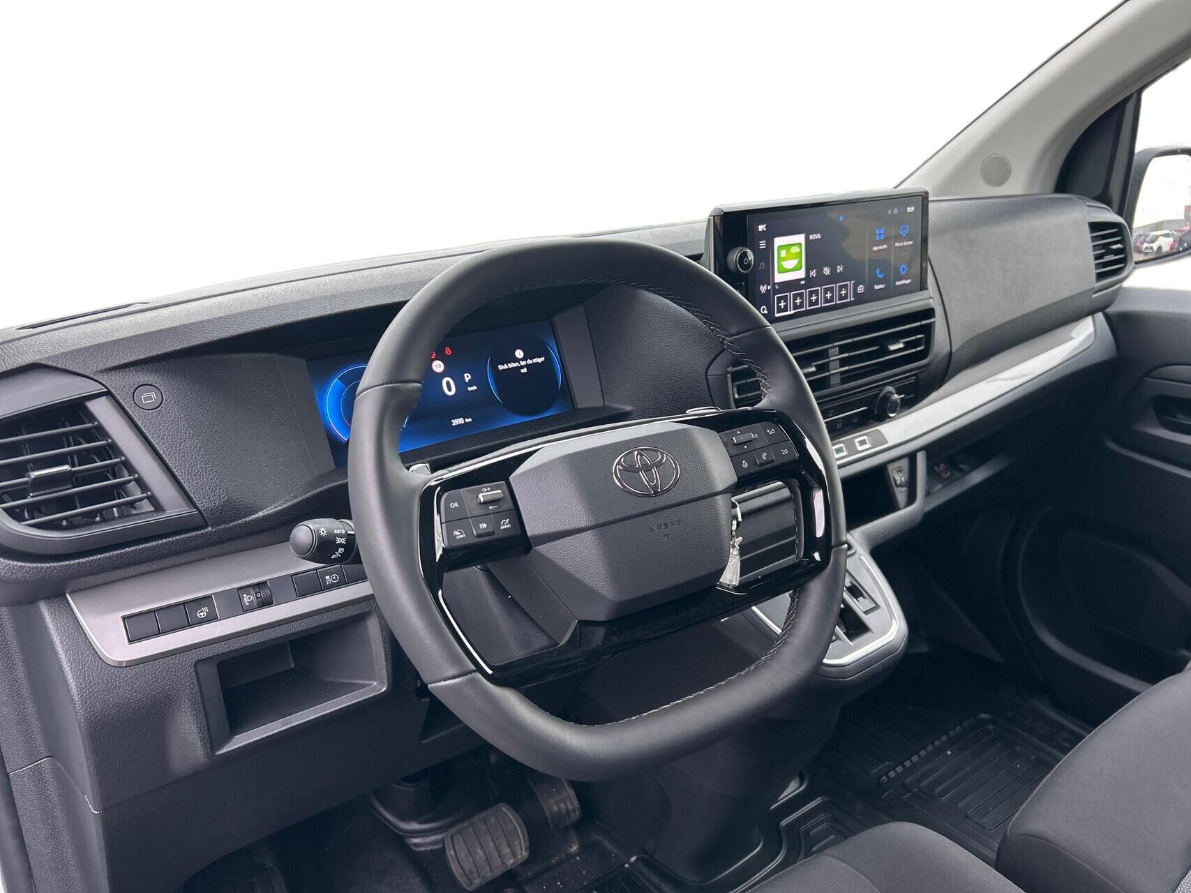 Billede af Toyota Proace 2.0D 144hk Long/En skydedør aut. gear Comfort Master u/komfortadskillelse