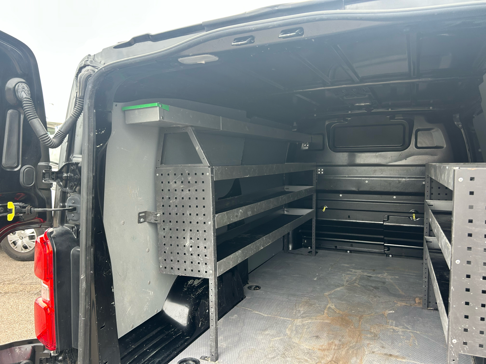 Billede af Opel Vivaro L3V2 2,0 BlueHDi Enjoy+ AT8 145HK Van 8g Aut.