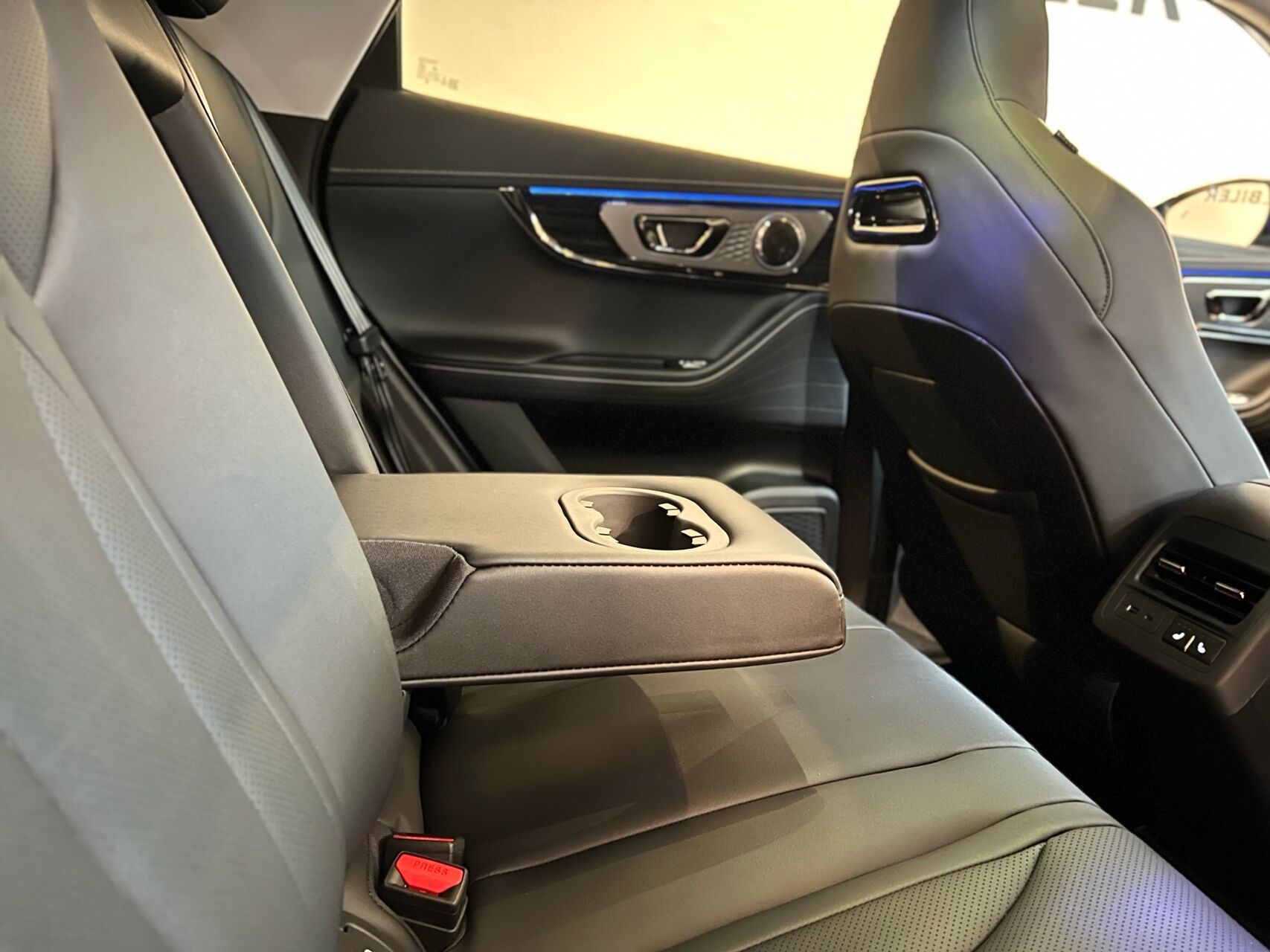 Billede af Omoda 5 EL Premium 204HK Aut.