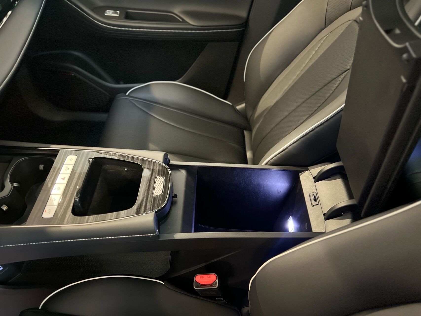 Billede af Omoda 5 EL Premium 204HK Aut.