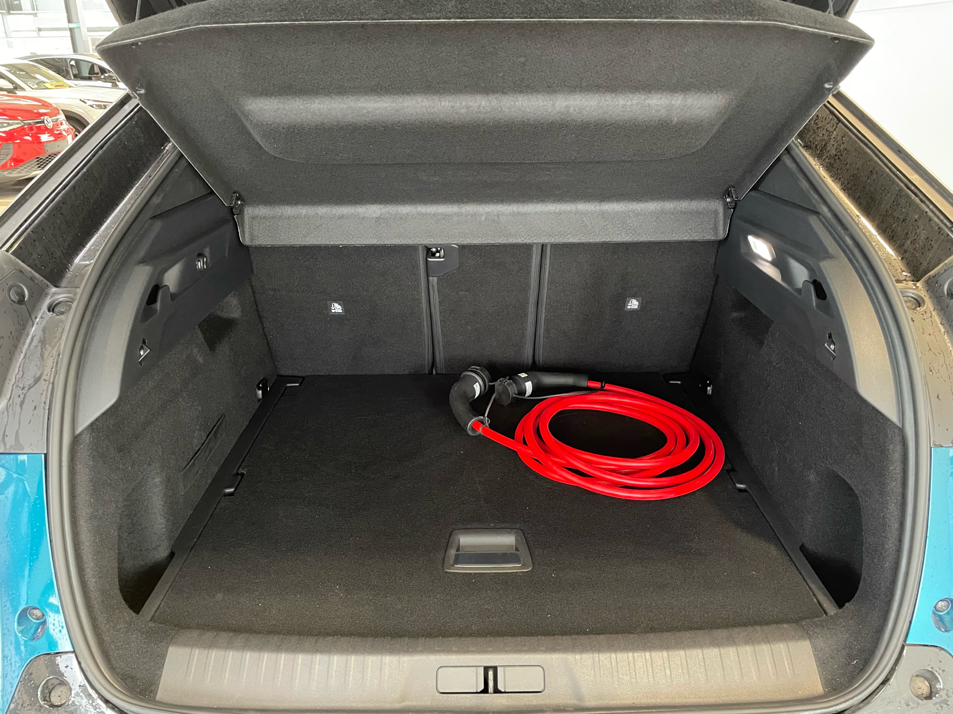 Billede af Peugeot e-3008 EL GT Pack 210HK 5d Aut.