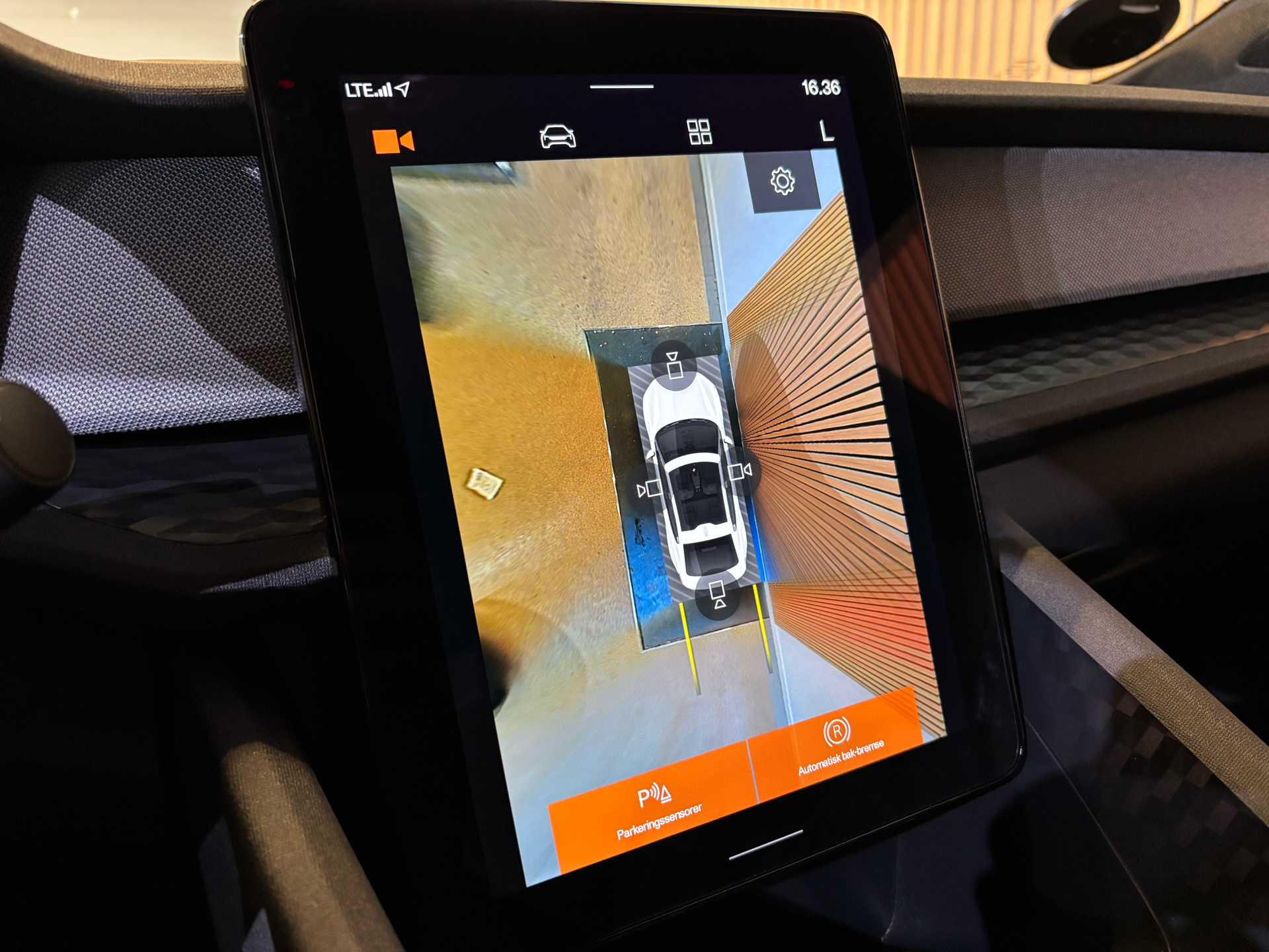 Billede af Polestar 2 EL Long range Single motor 231HK 5d Aut.