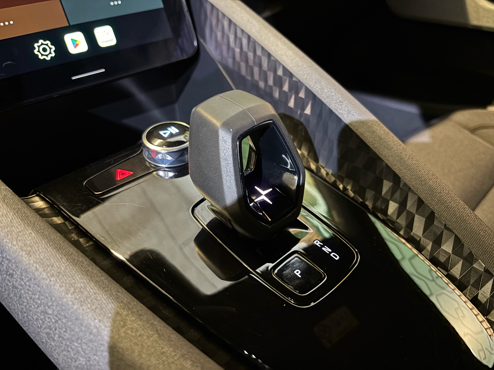 Billede af Polestar 2 EL Long range Single motor 231HK 5d Aut.