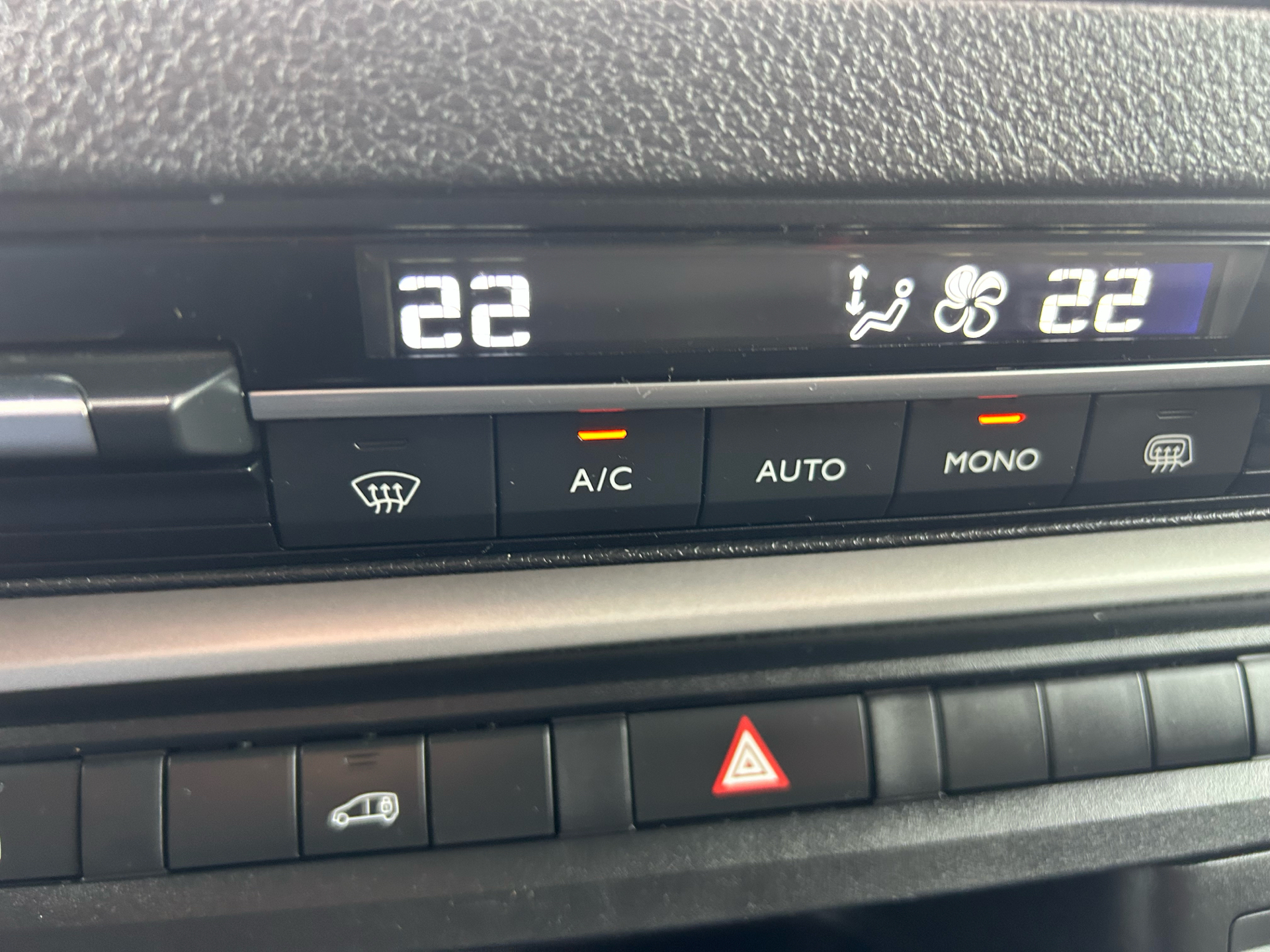 Billede af Opel Vivaro L3V2 2,0 BlueHDi Enjoy+ AT8 145HK Van 8g Aut.