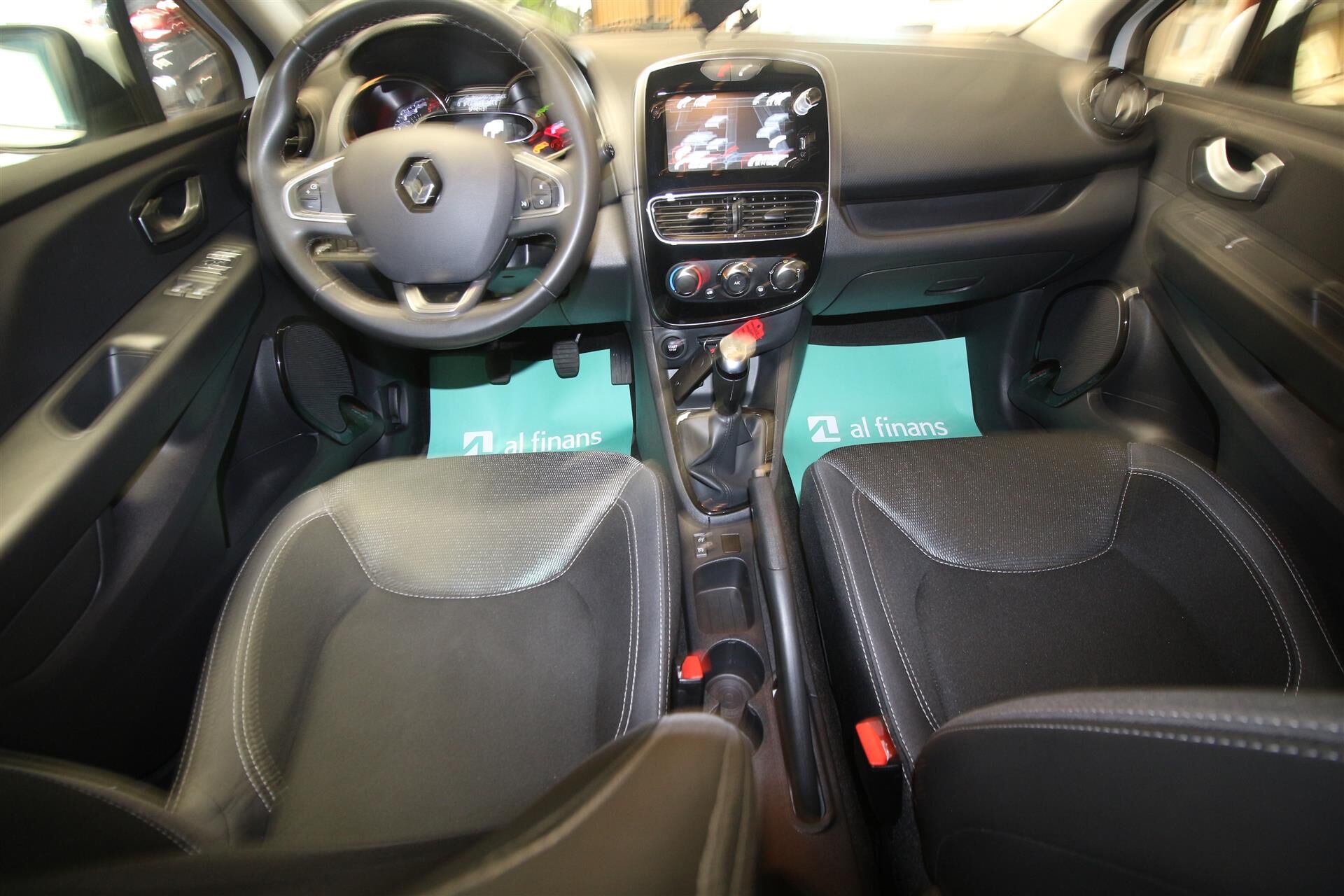 Billede af Renault Clio Sport Tourer 1,5 Energy DCI Limited 90HK Stc